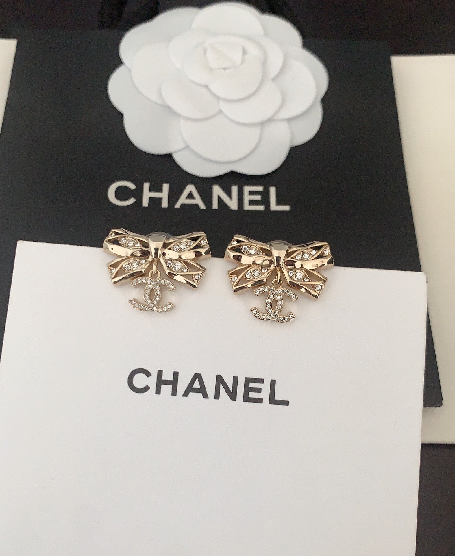 LuxluxHouse Best Quality Accessories Chanel