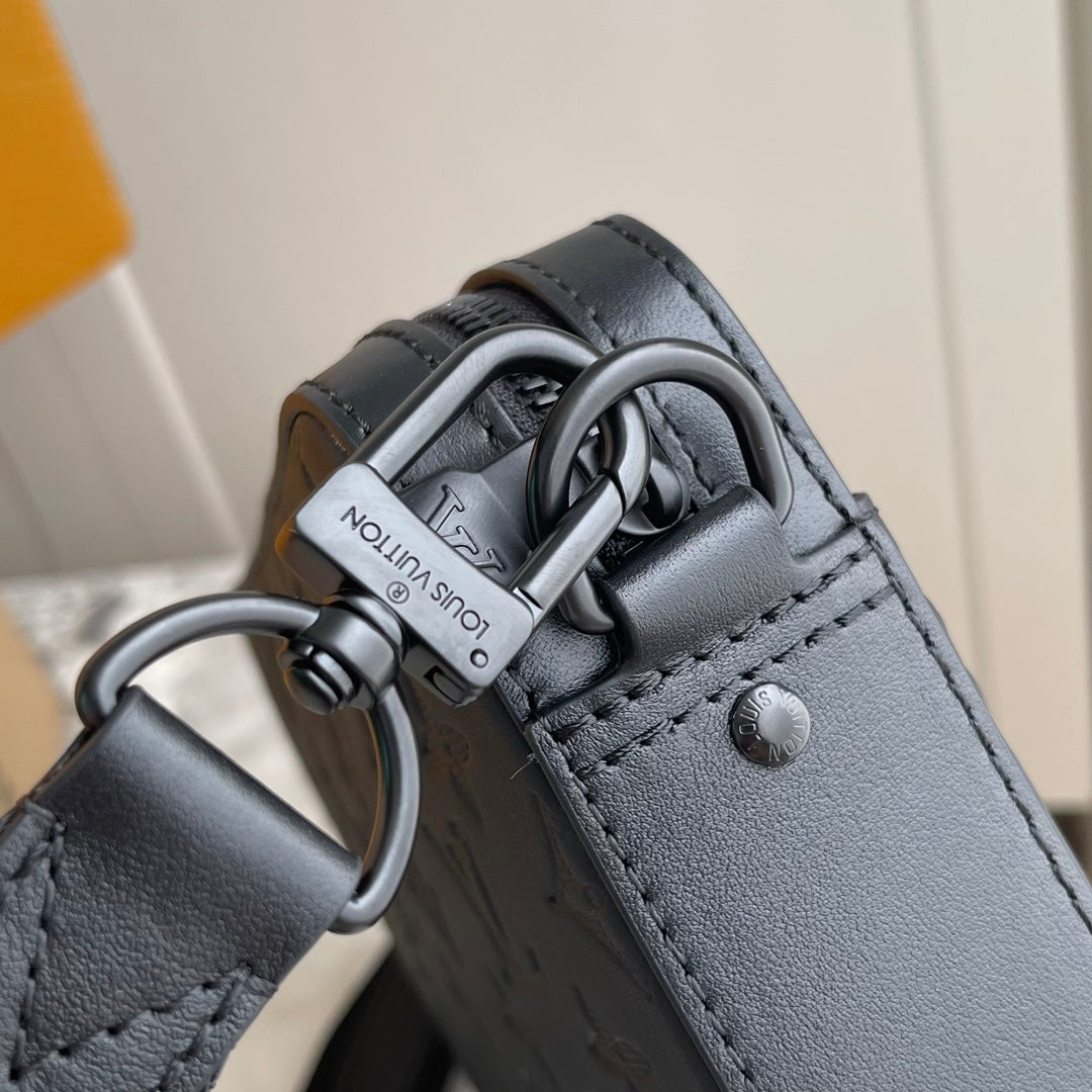 LuxluxHouse Best Quality Bags Louis Vuitton Men