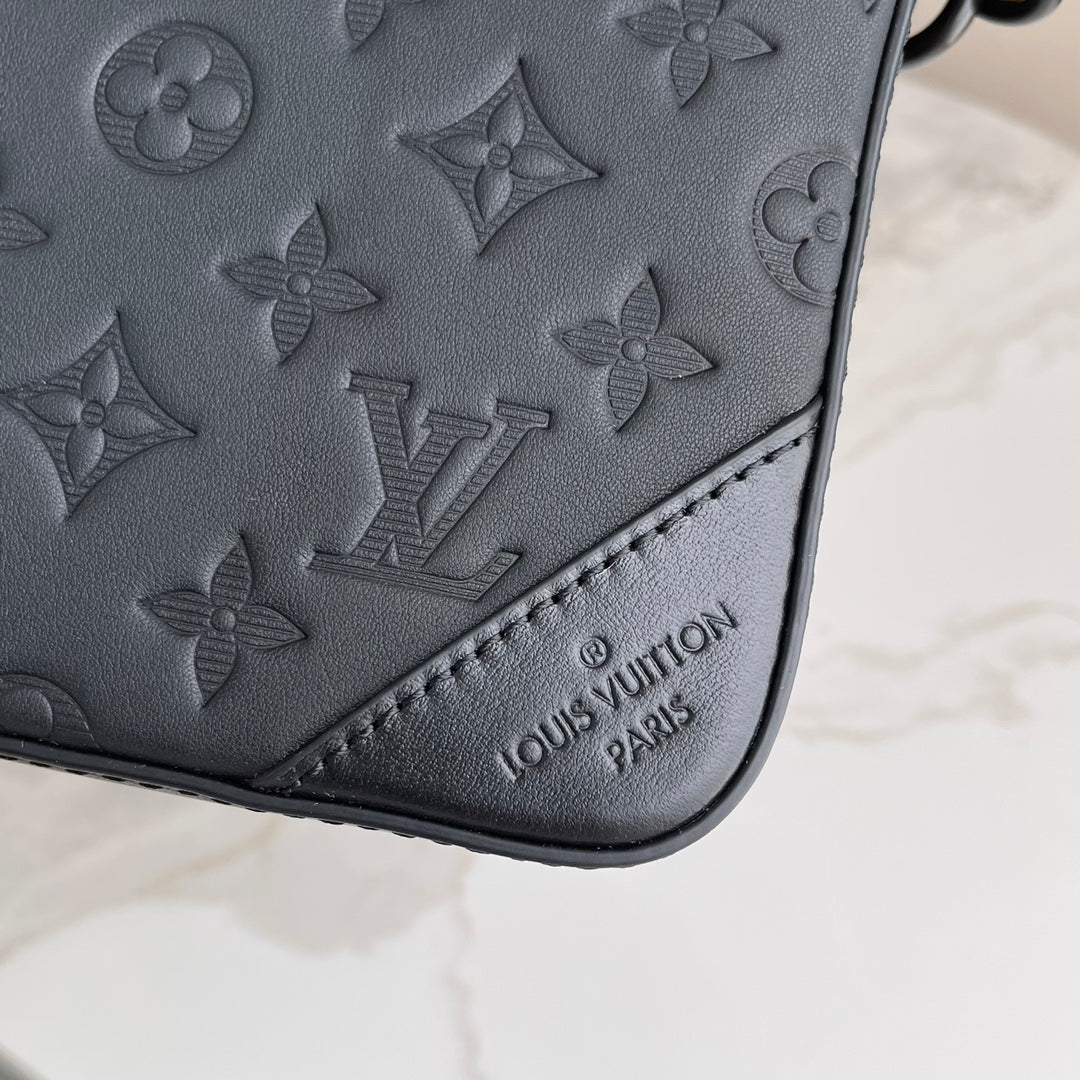 LuxluxHouse Best Quality Bags Louis Vuitton Men