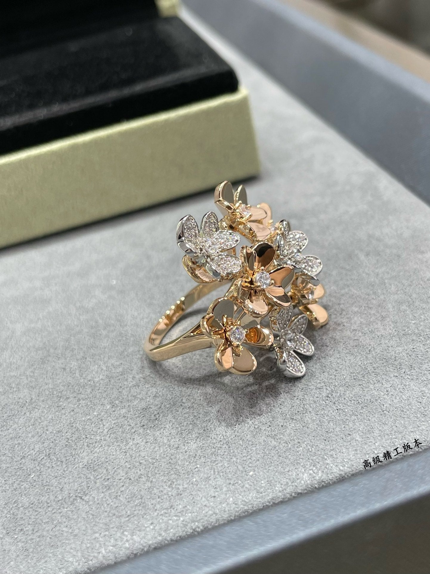 LuxluxHouse Best Quality Accessories Van Cleef & Arpels