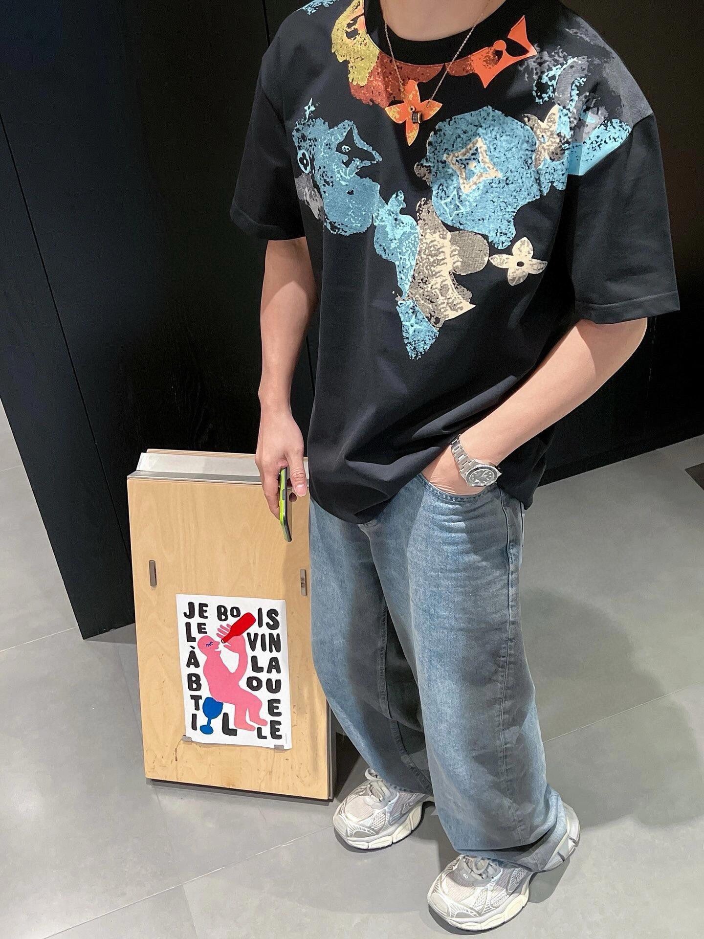LuxluxHouse Best Quality Clothes T-shirt Louis Vuitton