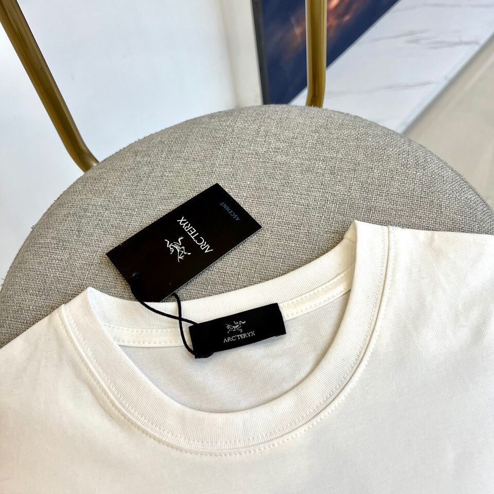 LuxluxHouse Best Quality Clothes T-shirt Arcteryx