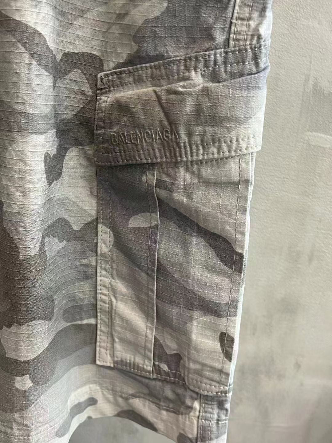 LuxluxHouse Best Quality Clothes Balenciaga Pants