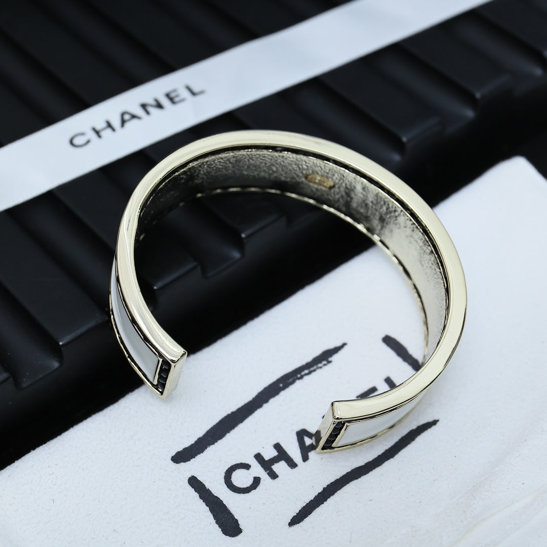 LuxluxHouse Best Quality Accessories Bracelet Chanel