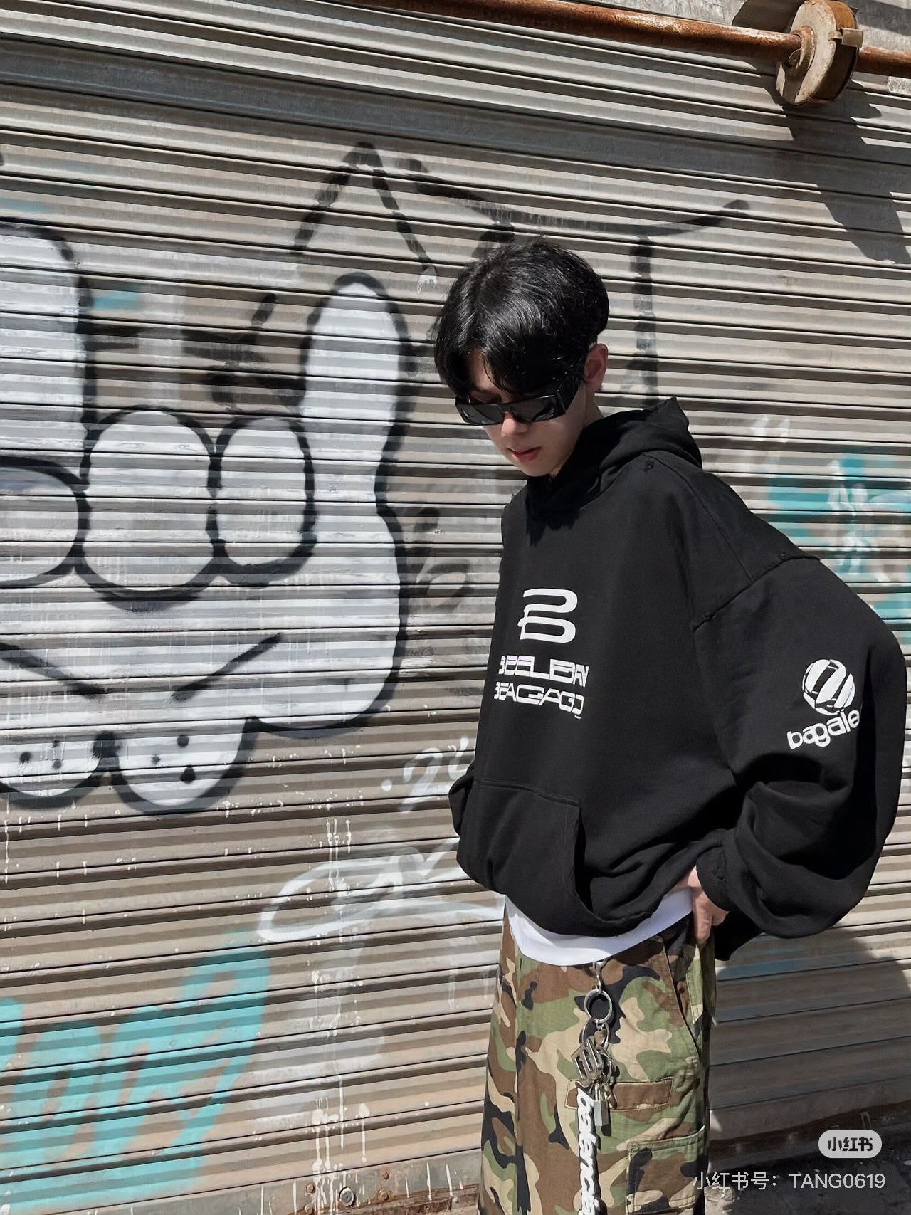 LuxluxHouse Best Quality Clothes Balenciaga Hoodie & Sweater