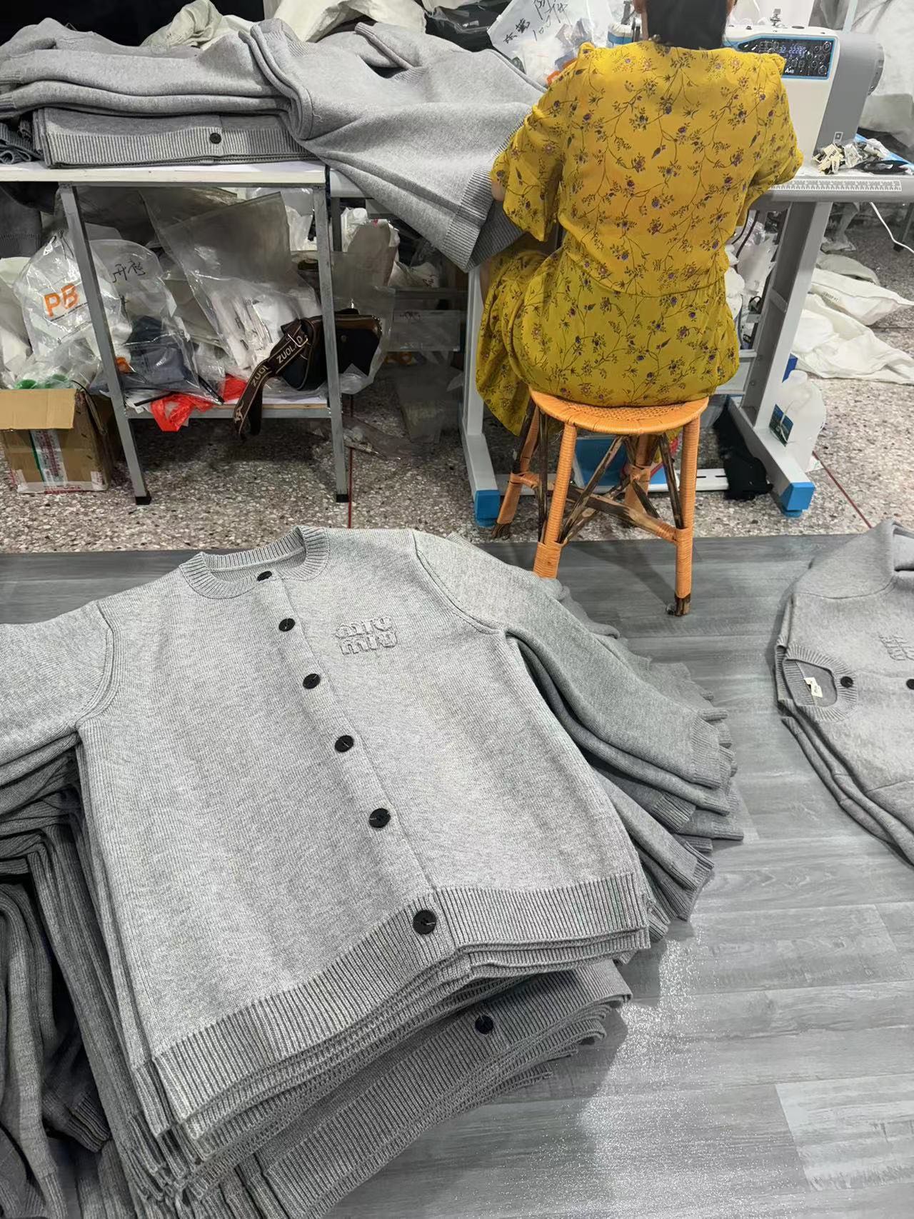 LuxluxHouse Best Quality Clothes Miu Miu Hoodie & Sweater