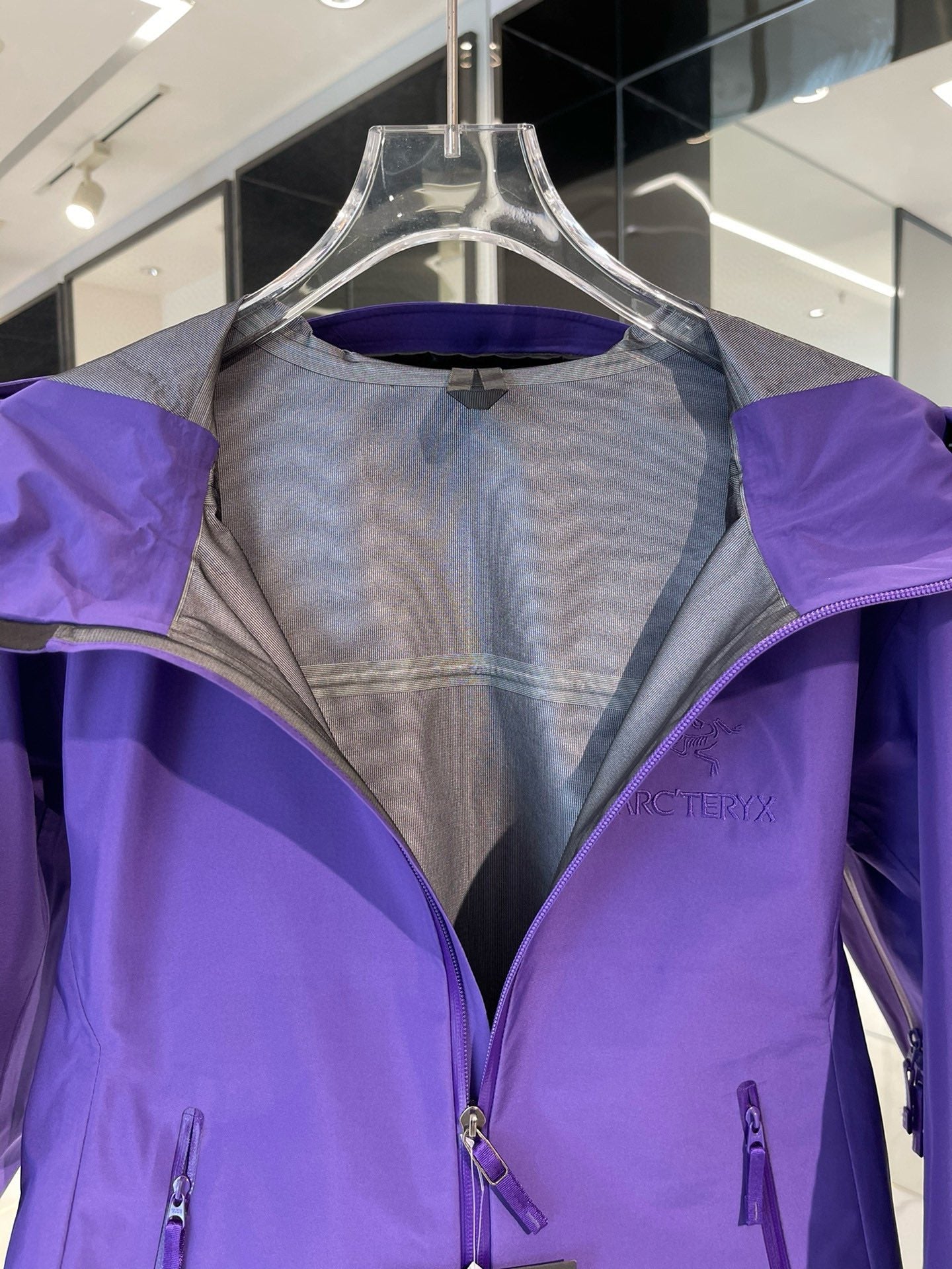 LuxluxHouse Best Quality Clothes Coats & Jackets Arcteryx