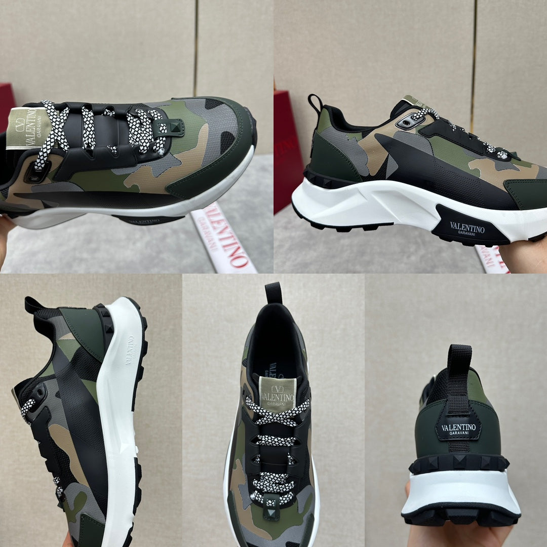 LuxluxHouse Best Quality Shoes Valentino