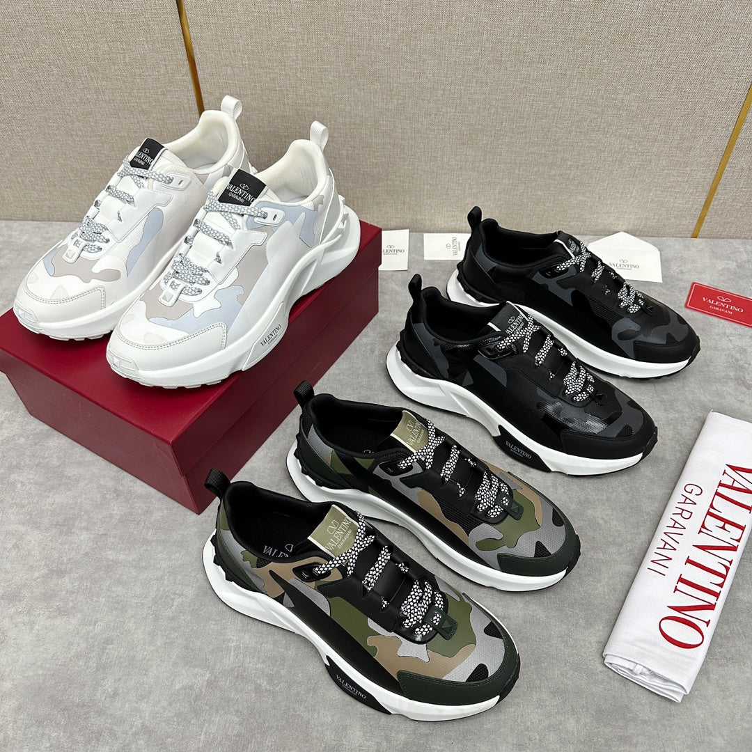 LuxluxHouse Best Quality Shoes Valentino