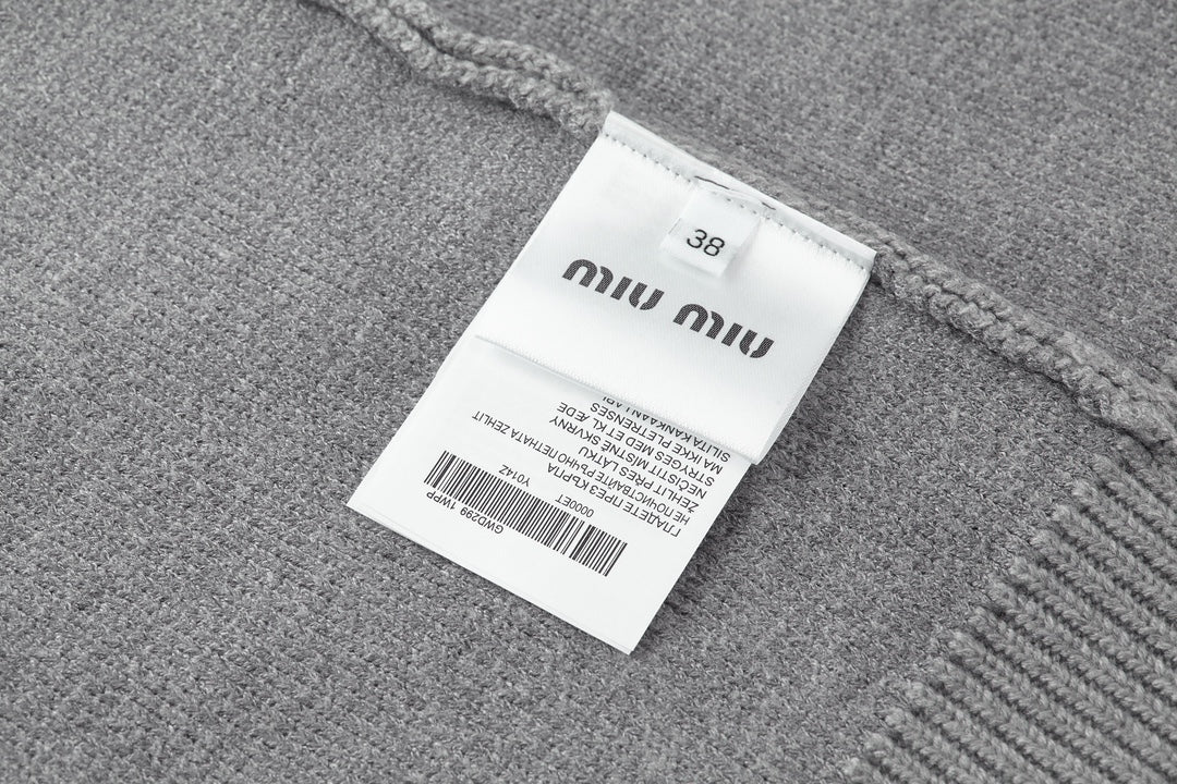 LuxluxHouse Best Quality Clothes Miu Miu Hoodie & Sweater