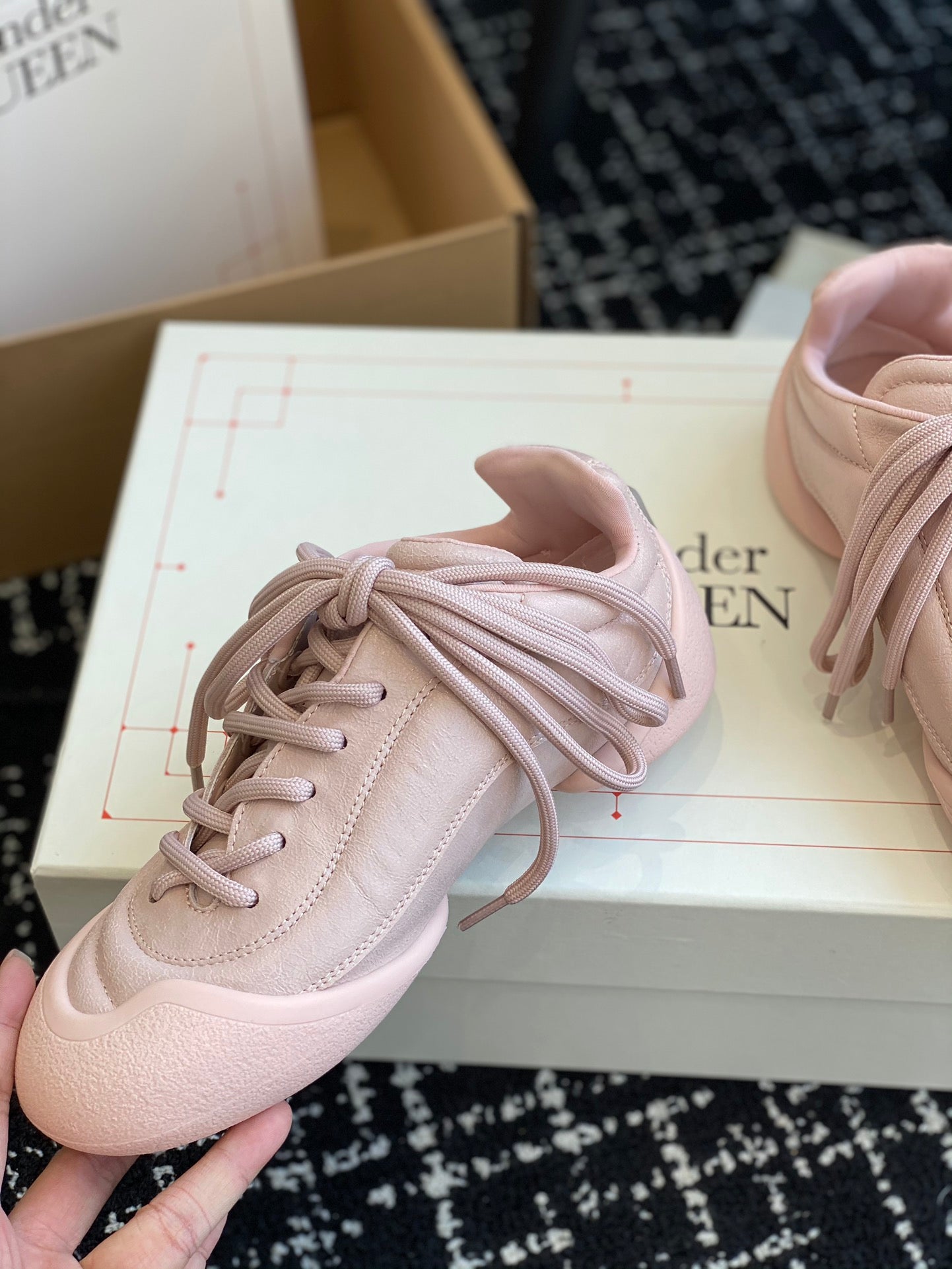 LuxluxHouse Best Quality Shoes Alexander McQueen