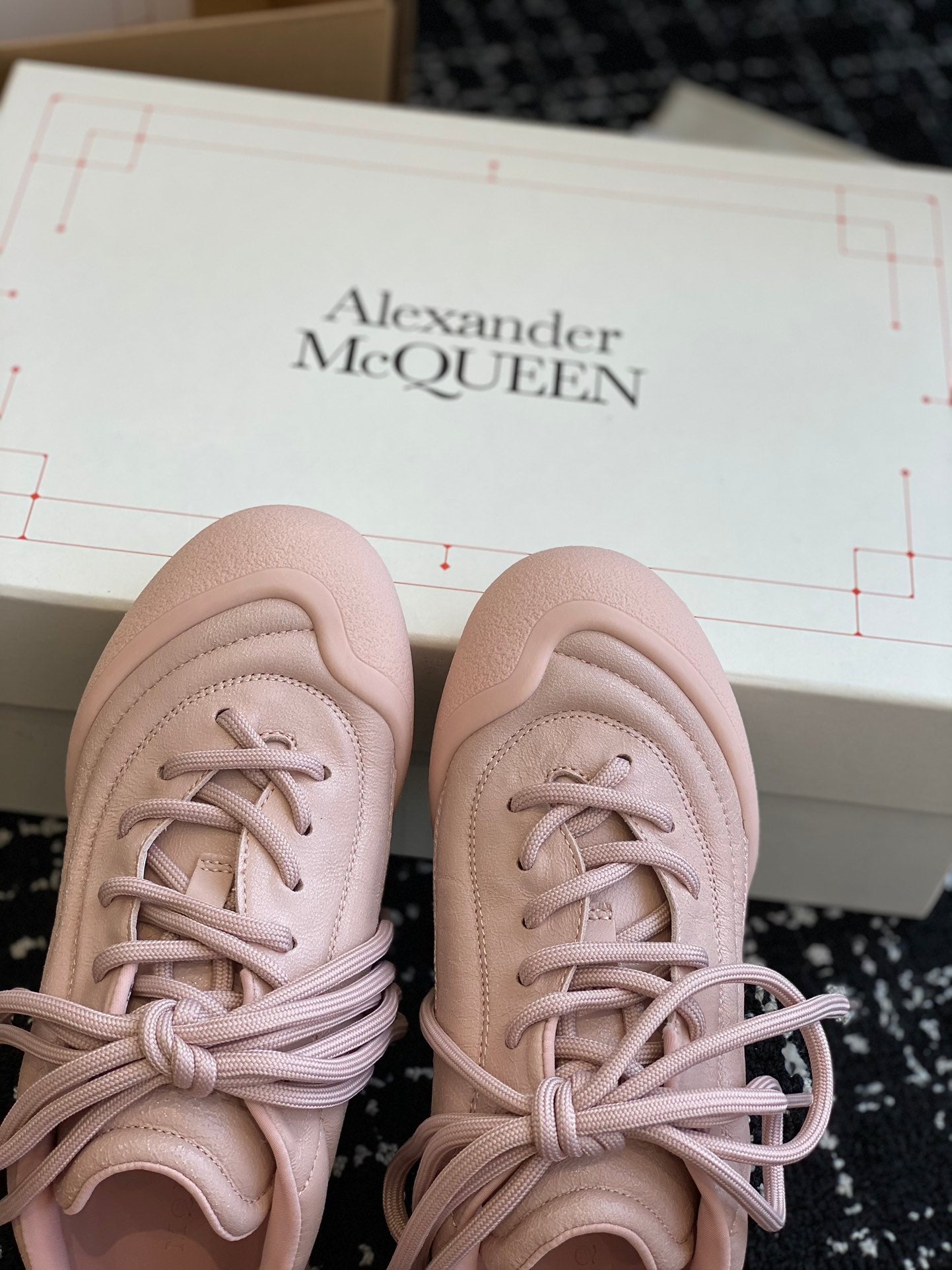 LuxluxHouse Best Quality Shoes Alexander McQueen