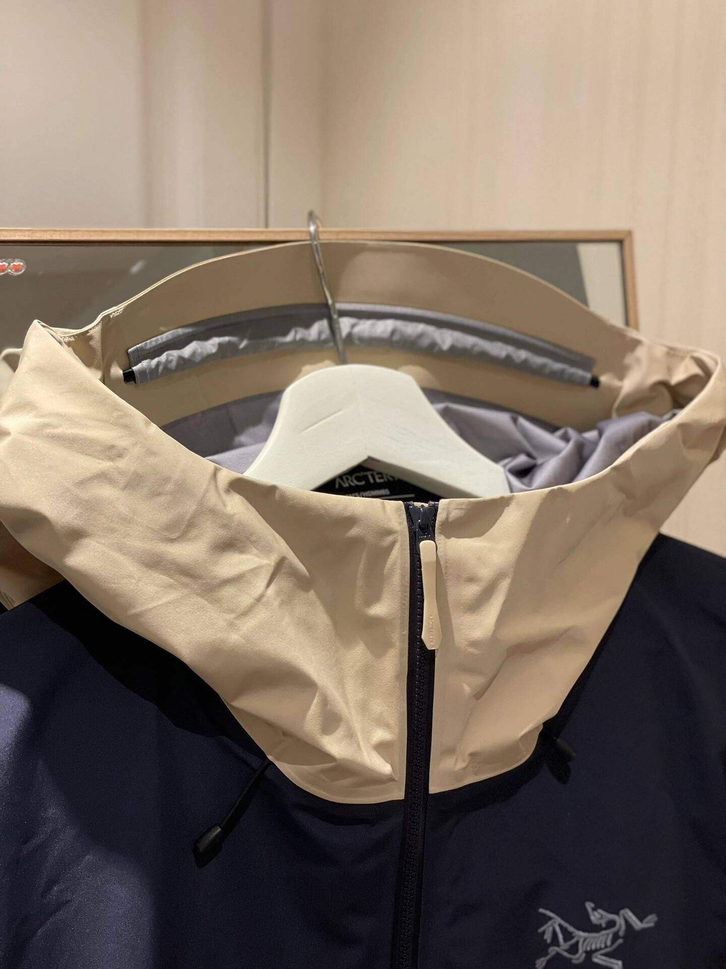 LuxluxHouse Best Quality Clothes Coats & Jackets Arcteryx