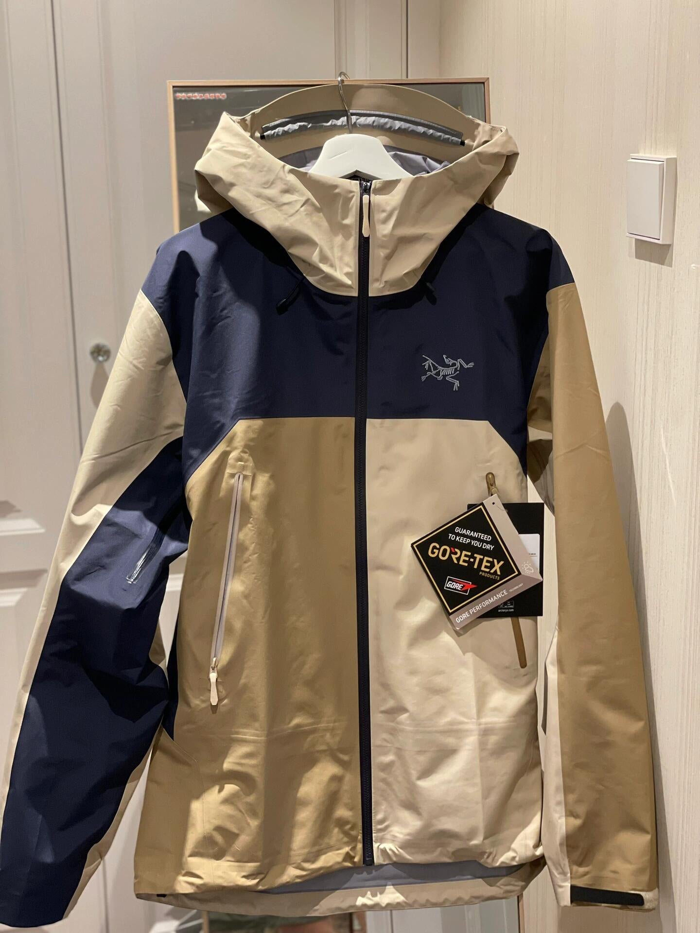 LuxluxHouse Best Quality Clothes Coats & Jackets Arcteryx