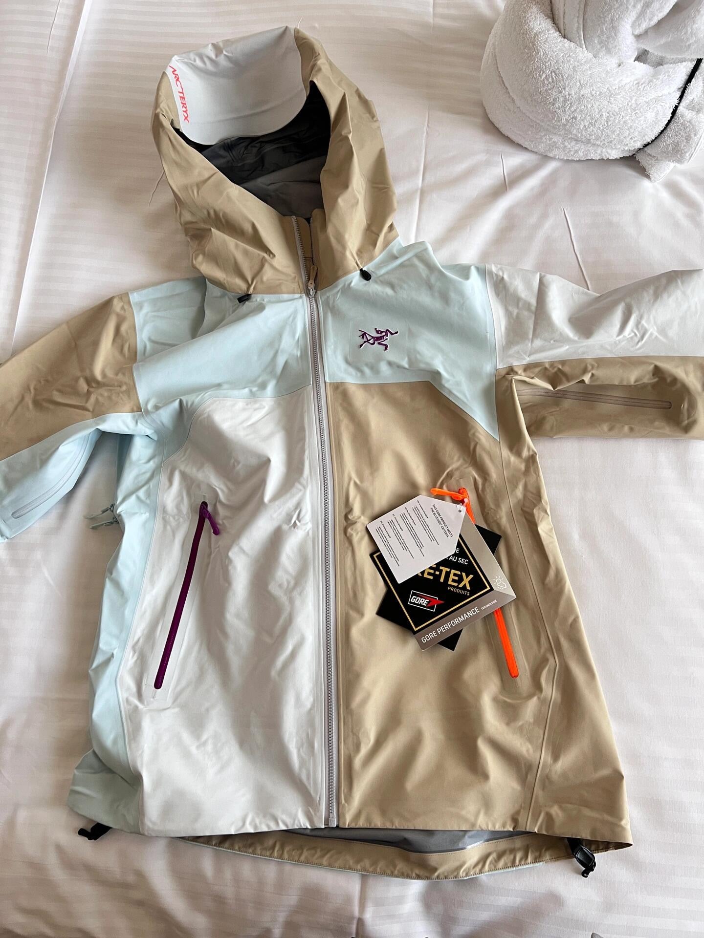 LuxluxHouse Best Quality Clothes Coats & Jackets Arcteryx
