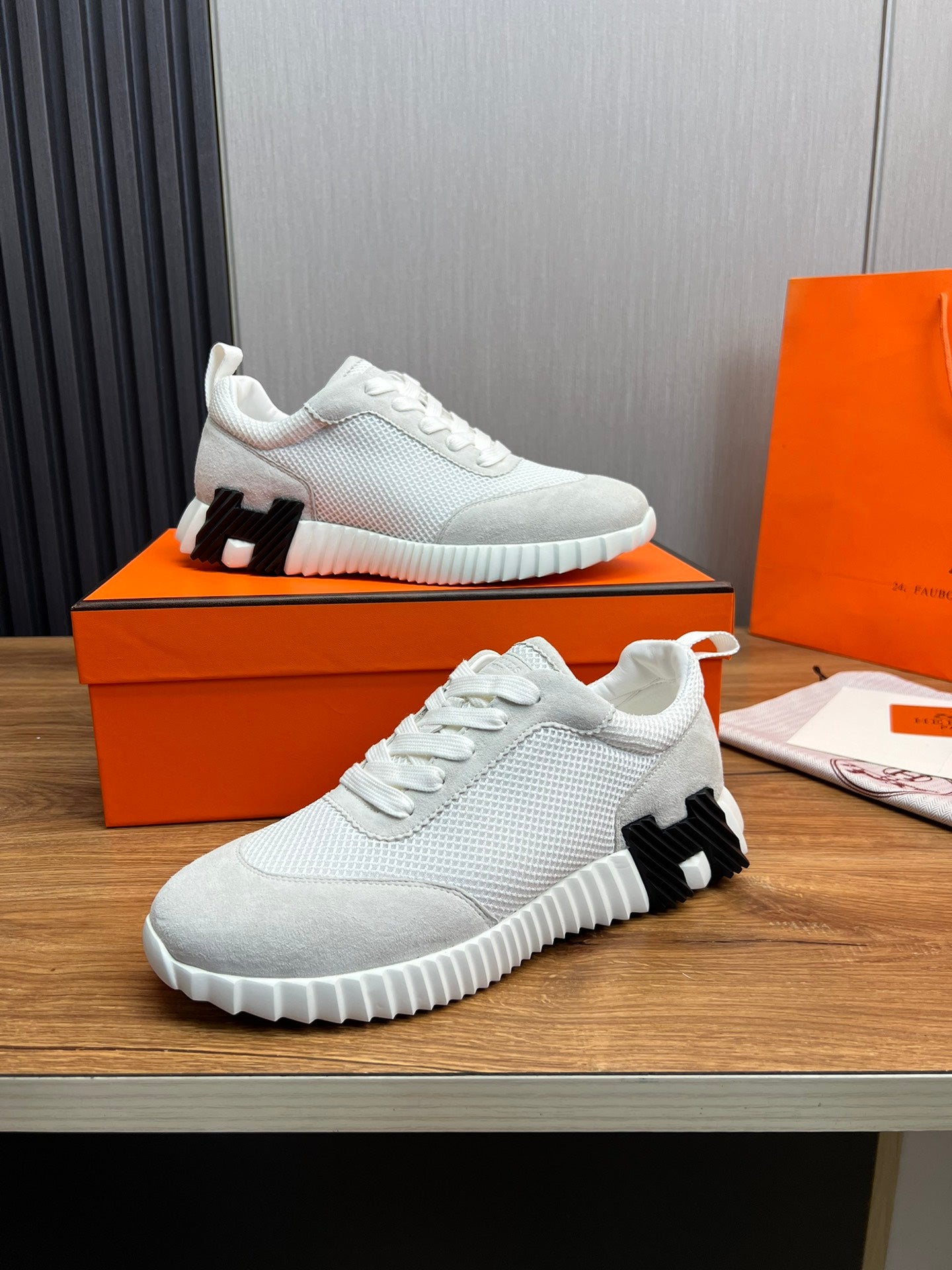 LuxluxHouse Best Quality Shoes Hermes