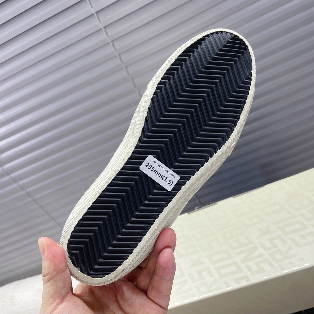 LuxluxHouse Best Quality Shoes Golden Goose