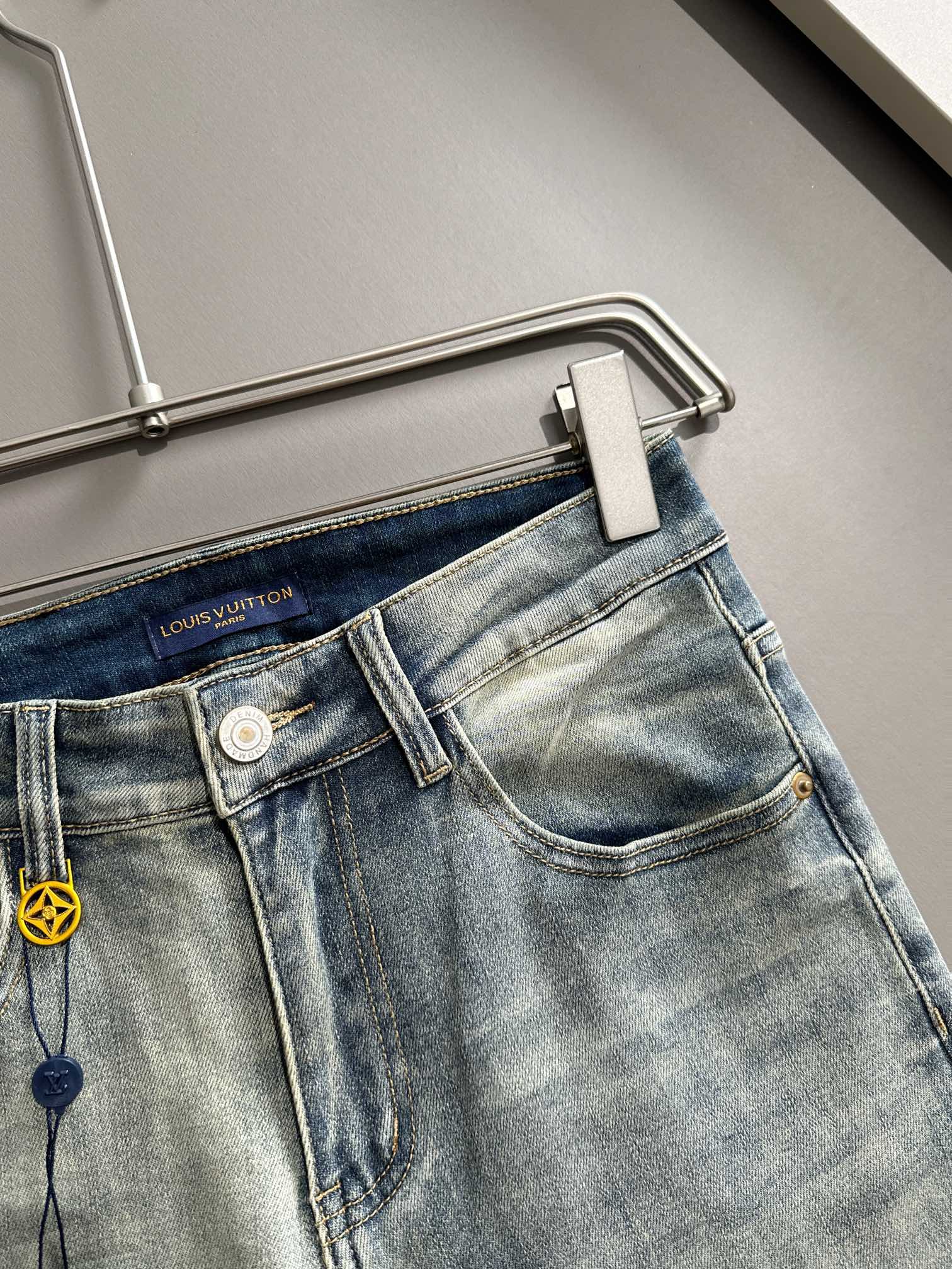 LuxluxHouse Best Quality Clothes Pants Louis Vuitton