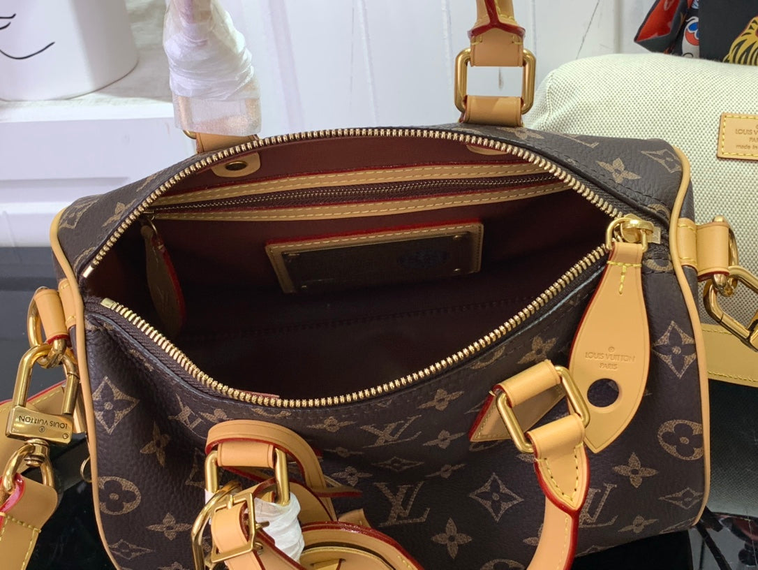 LuxluxHouse Best Quality Bags Louis Vuitton Women Men