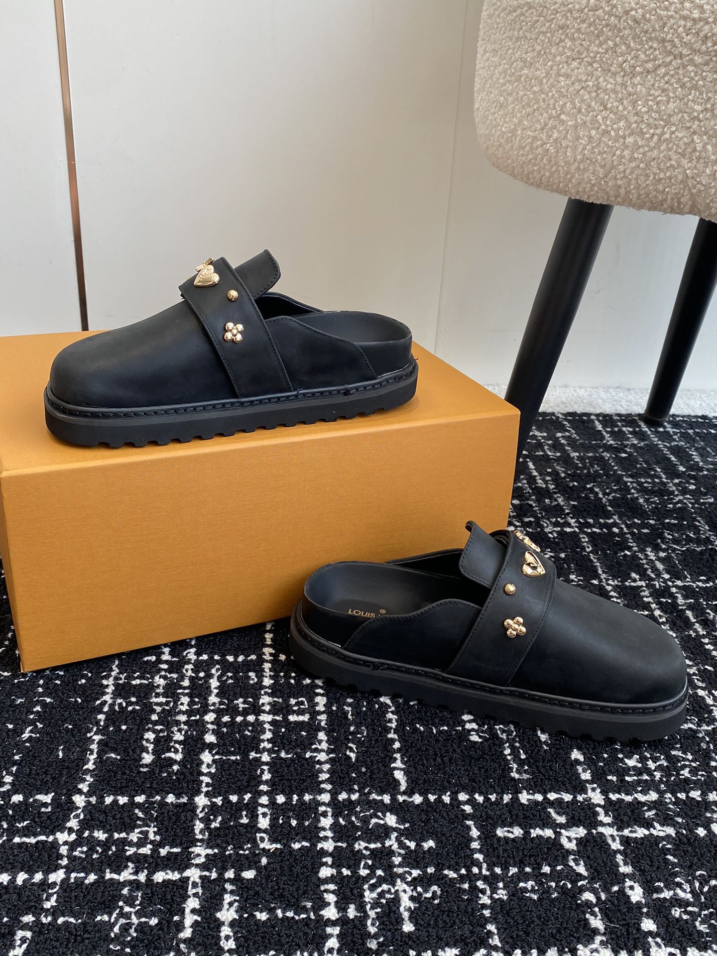 LuxluxHouse Best Quality Sandals Louis Vuitton