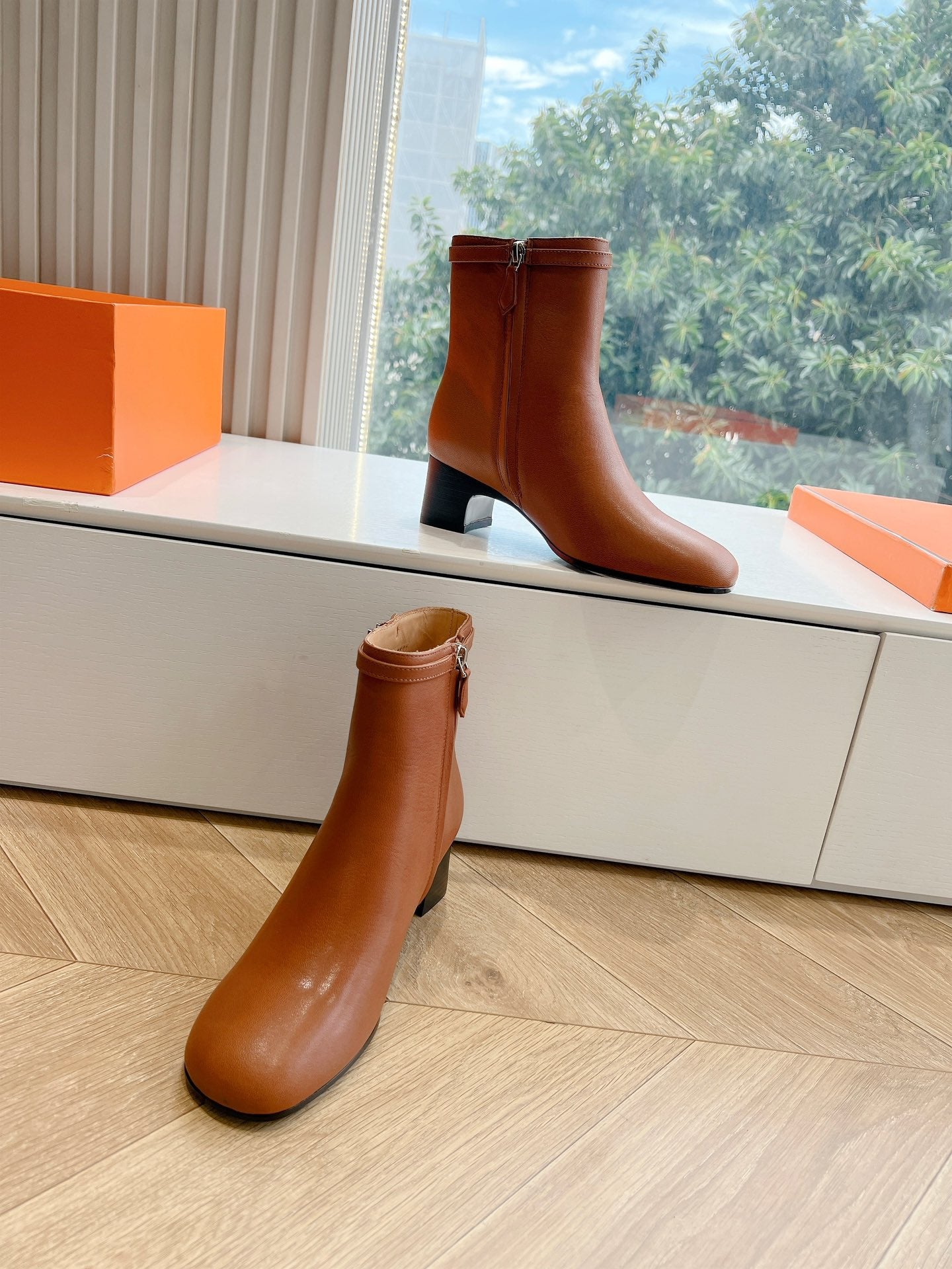 LuxluxHouse Best Quality Women Shoes Hermes