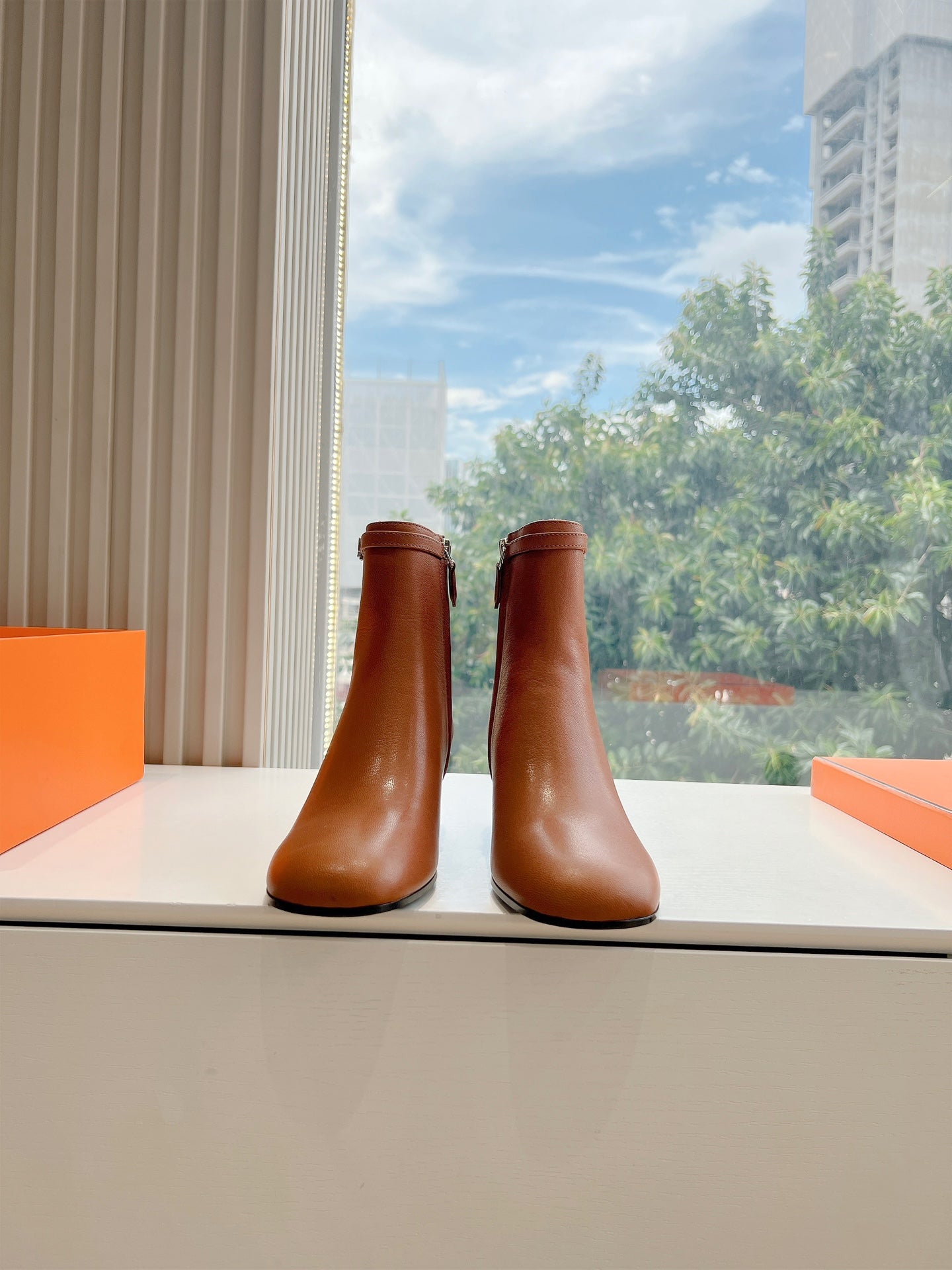 LuxluxHouse Best Quality Women Shoes Hermes