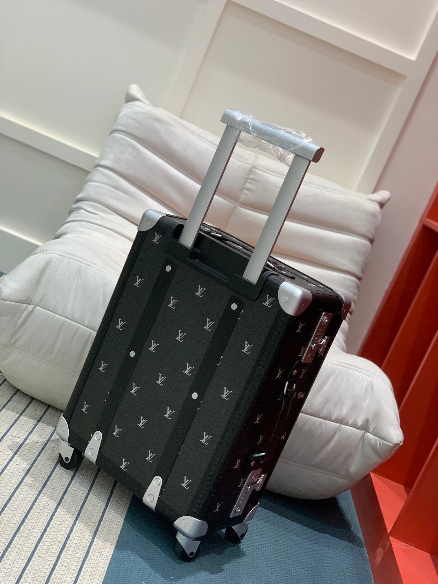 LuxluxHouse Best Quality Bags Luggage