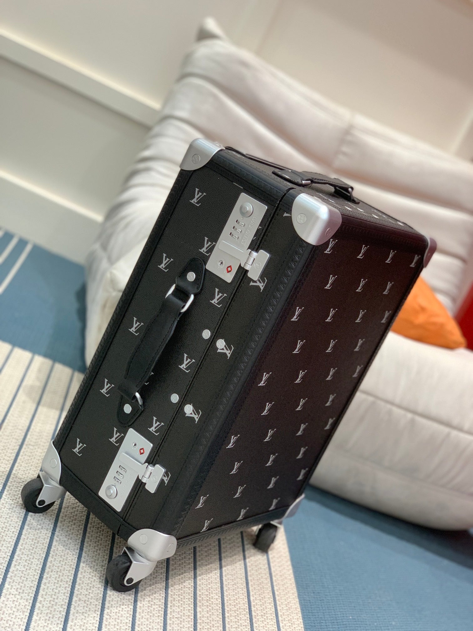 LuxluxHouse Best Quality Bags Luggage