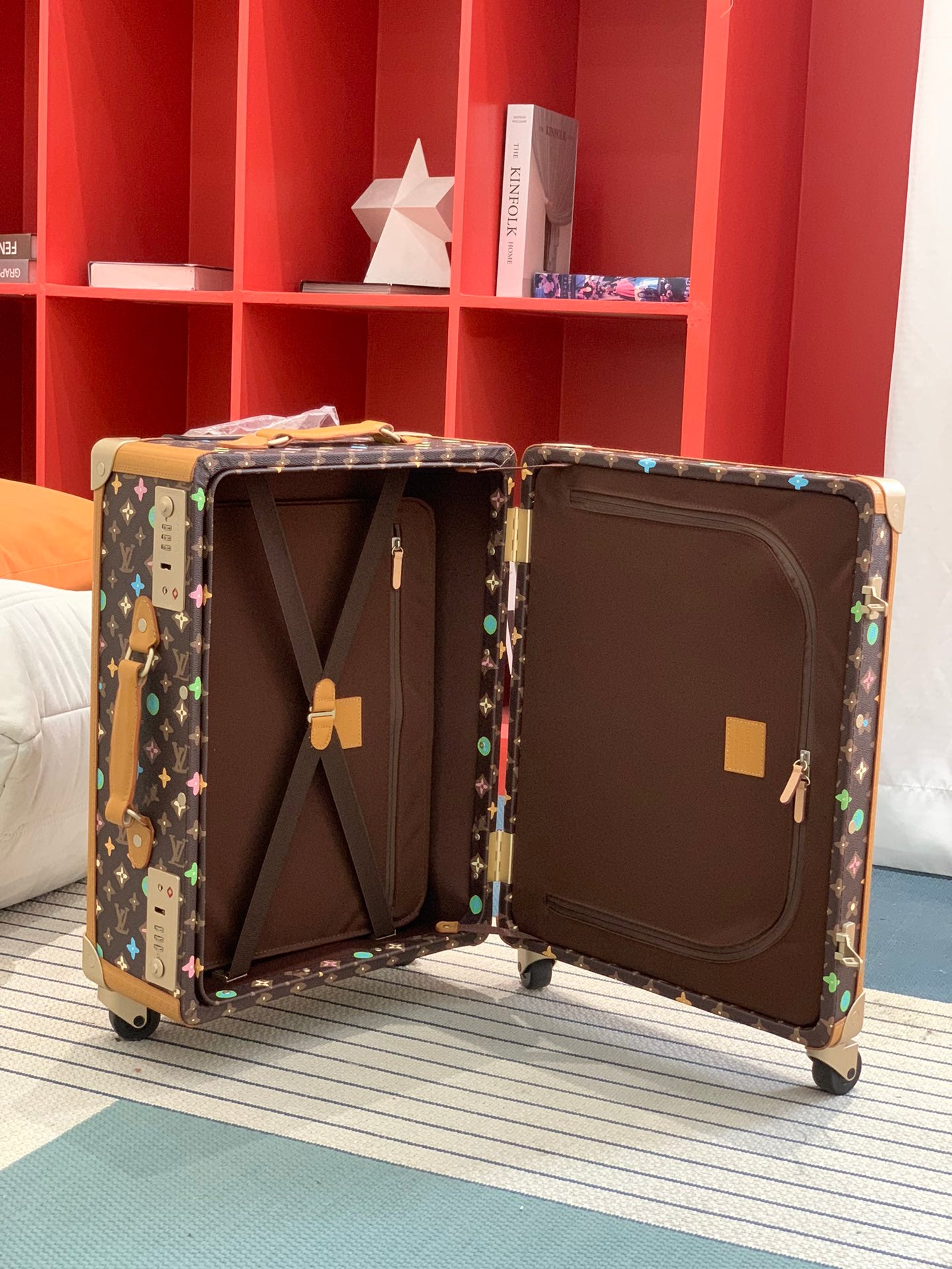 LuxluxHouse Best Quality Bags Luggage