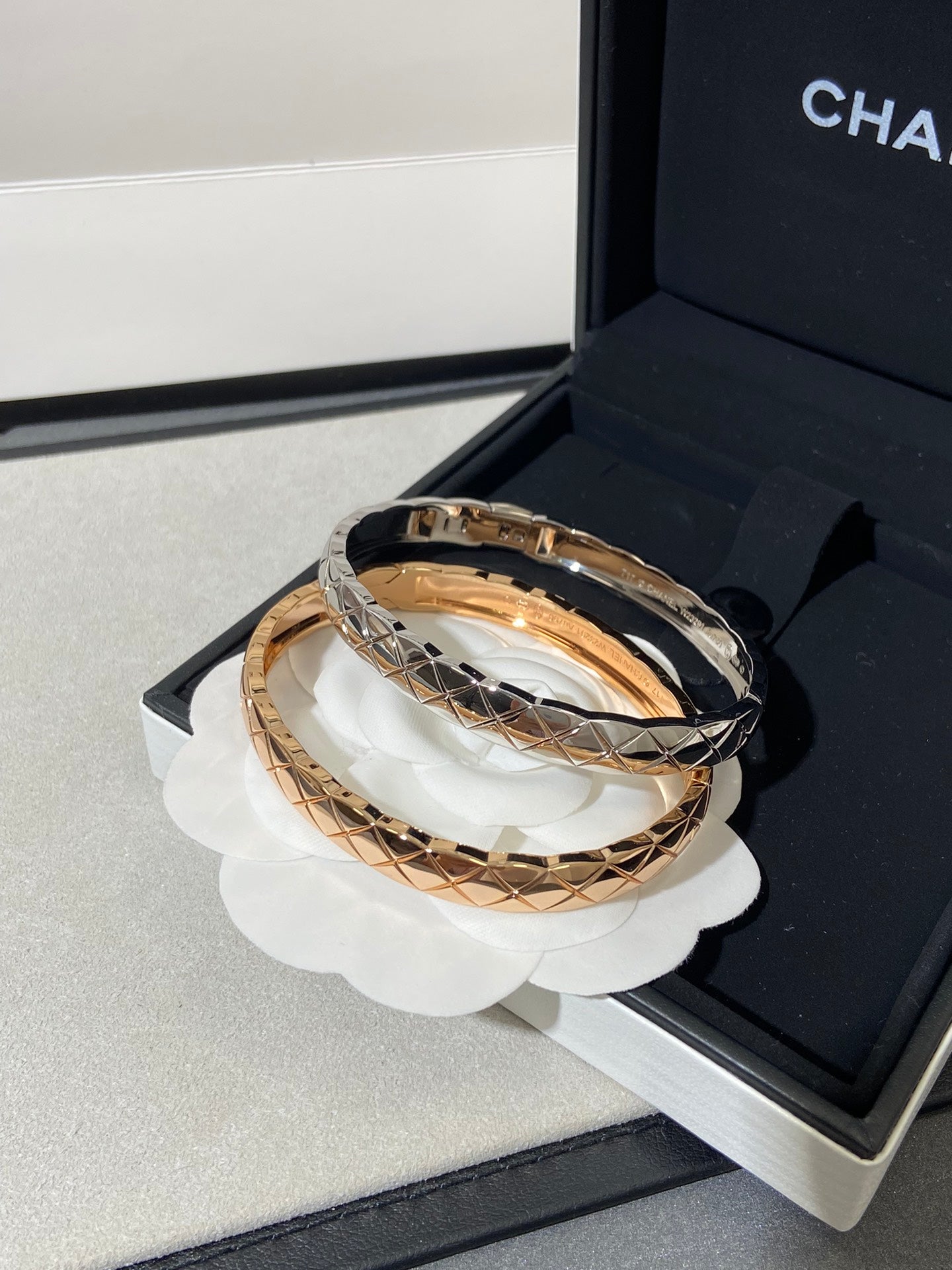 LuxluxHouse Best Quality Accessories Chanel