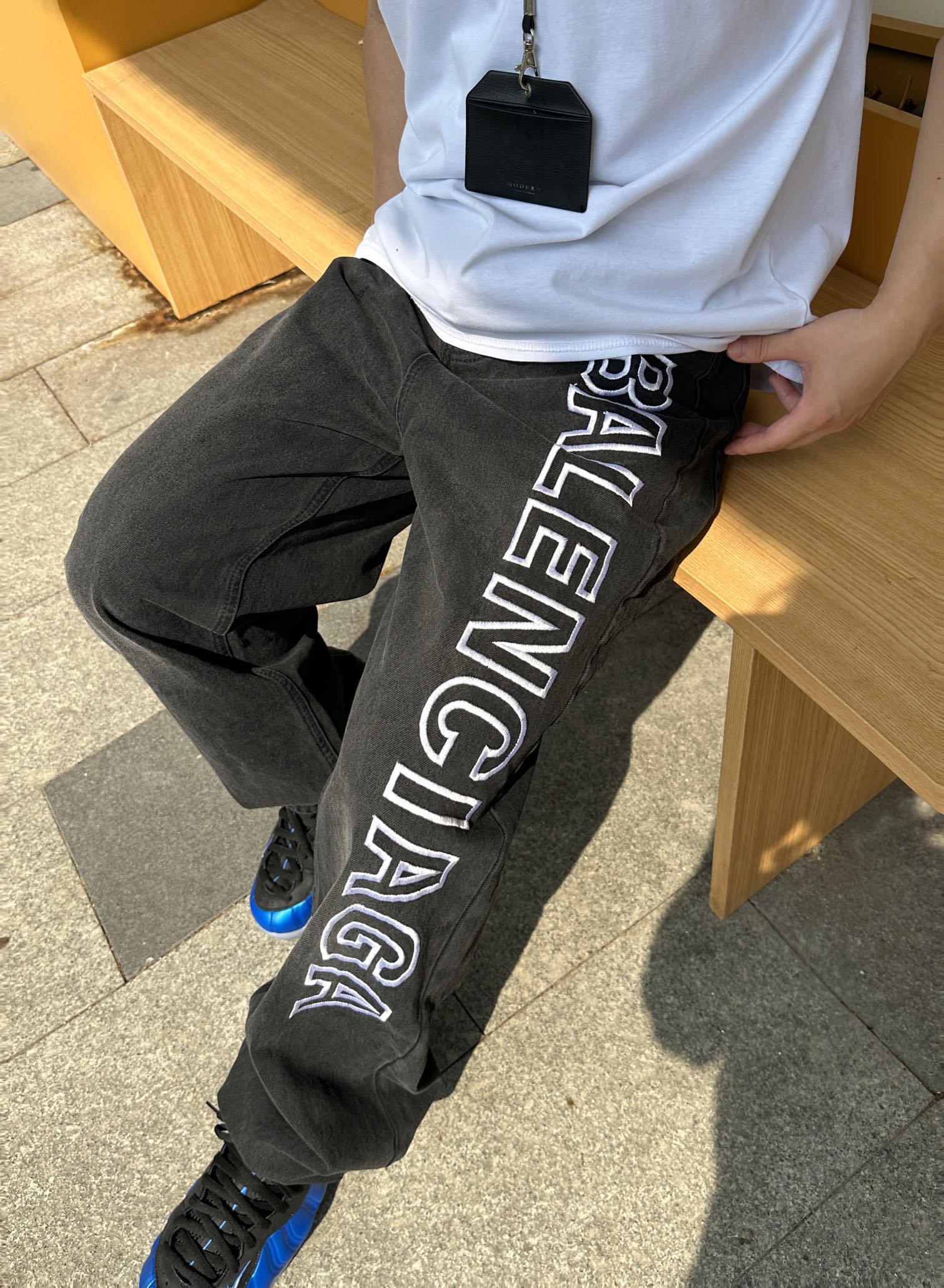 LuxluxHouse Best Quality Clothes Balenciaga Pants