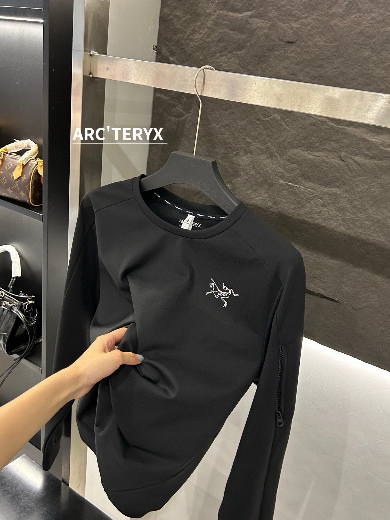 LuxluxHouse Best Quality Clothes Hoodie & Sweater Arcteryx