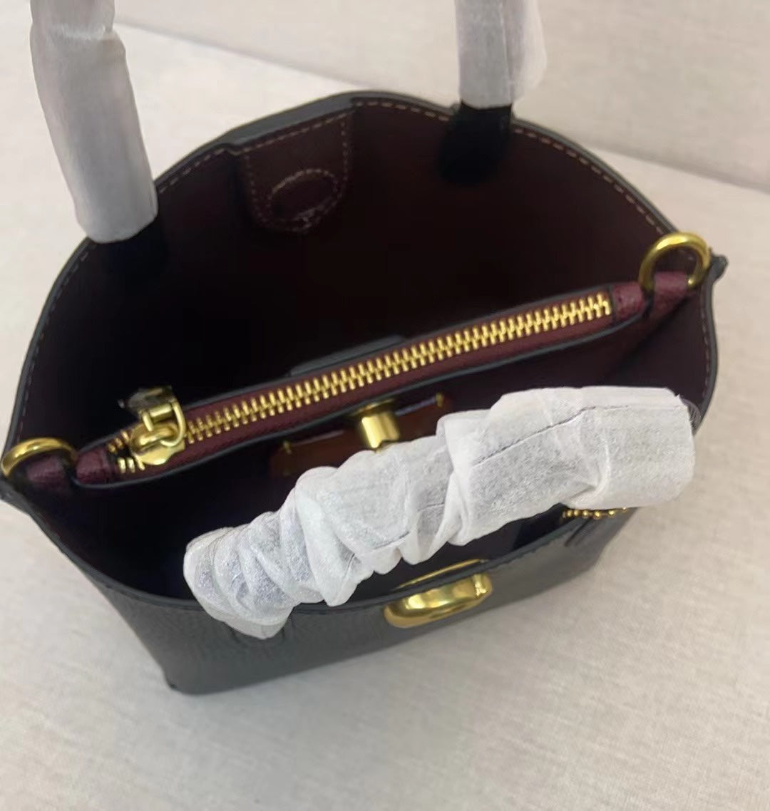 LuxluxHouse Best Quality Bags Coach