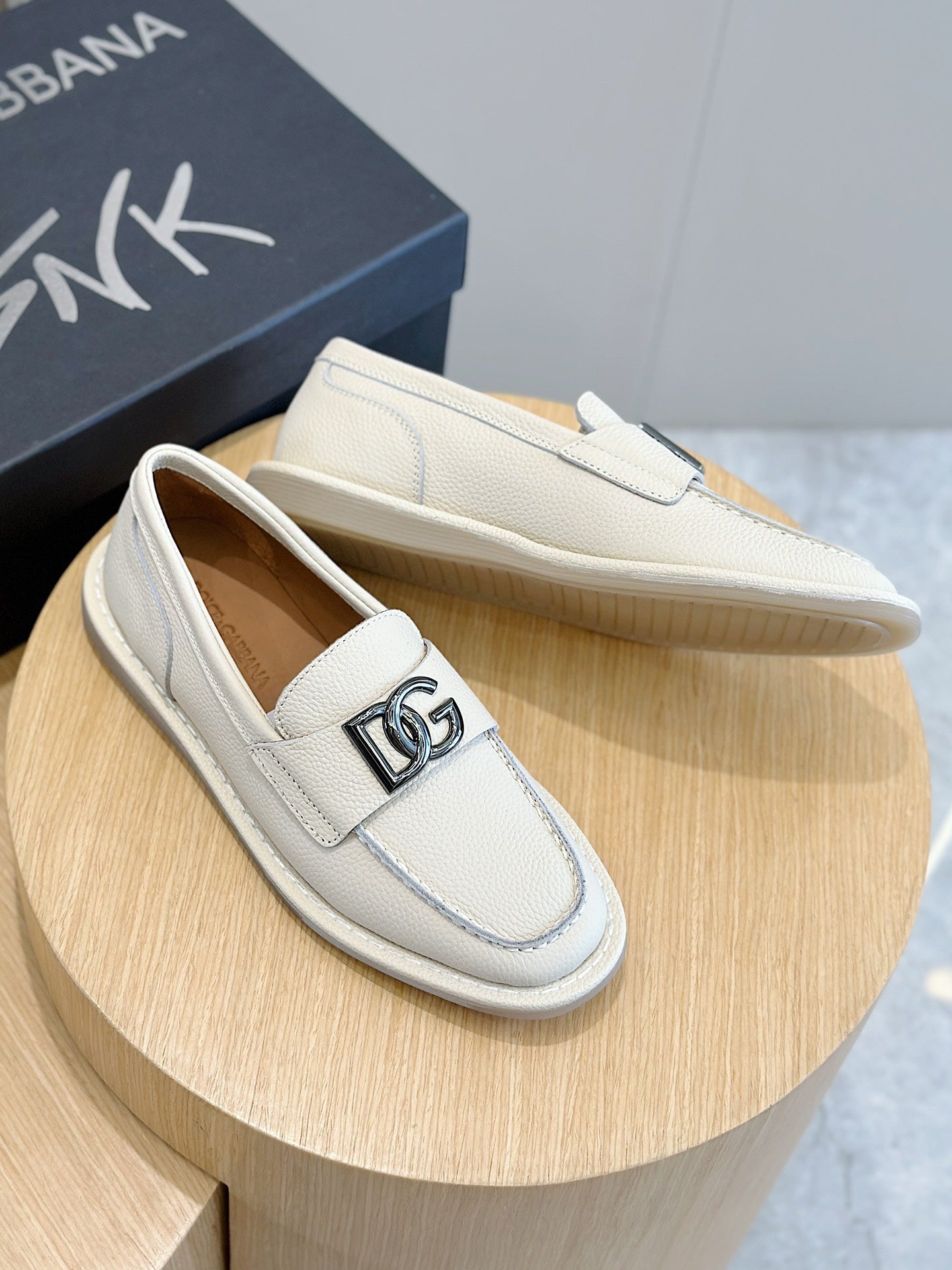 LuxluxHouse Best Quality Shoes Dolce & Gabbana