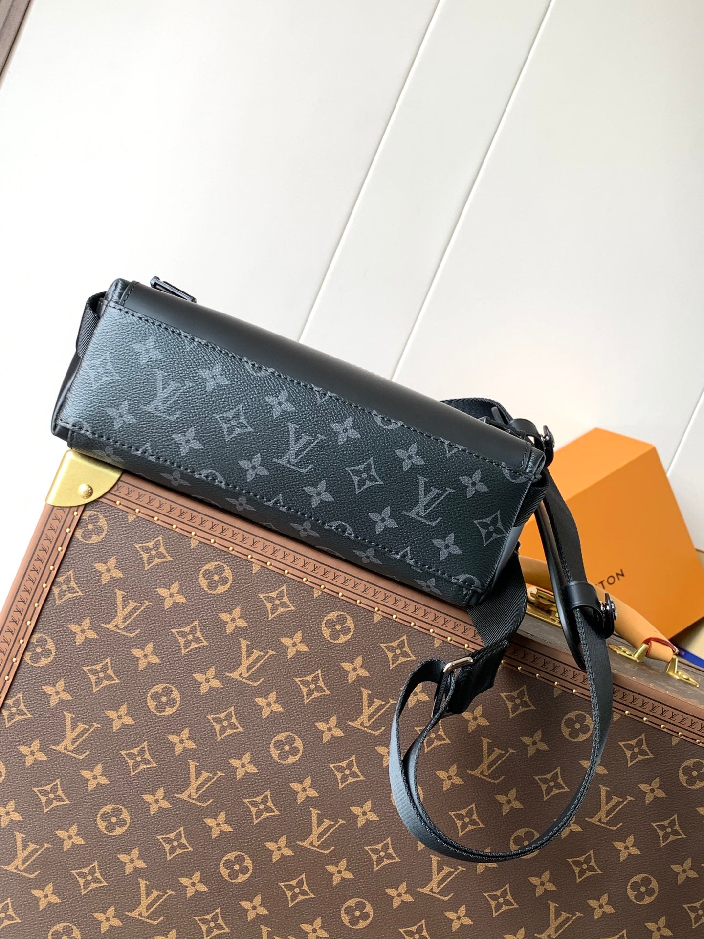 LuxluxHouse Best Quality Bags Louis Vuitton Men