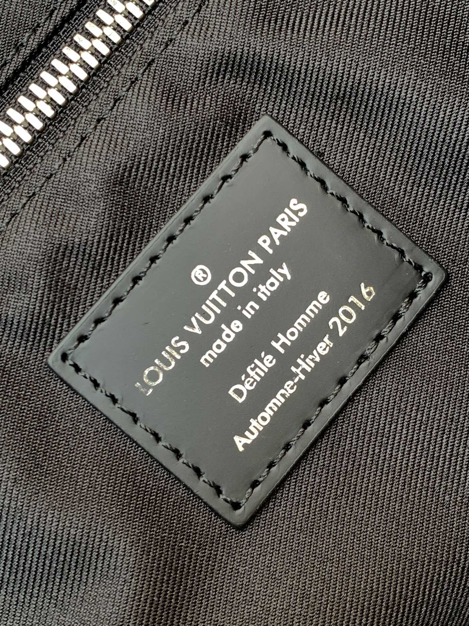 LuxluxHouse Best Quality Bags Louis Vuitton Men