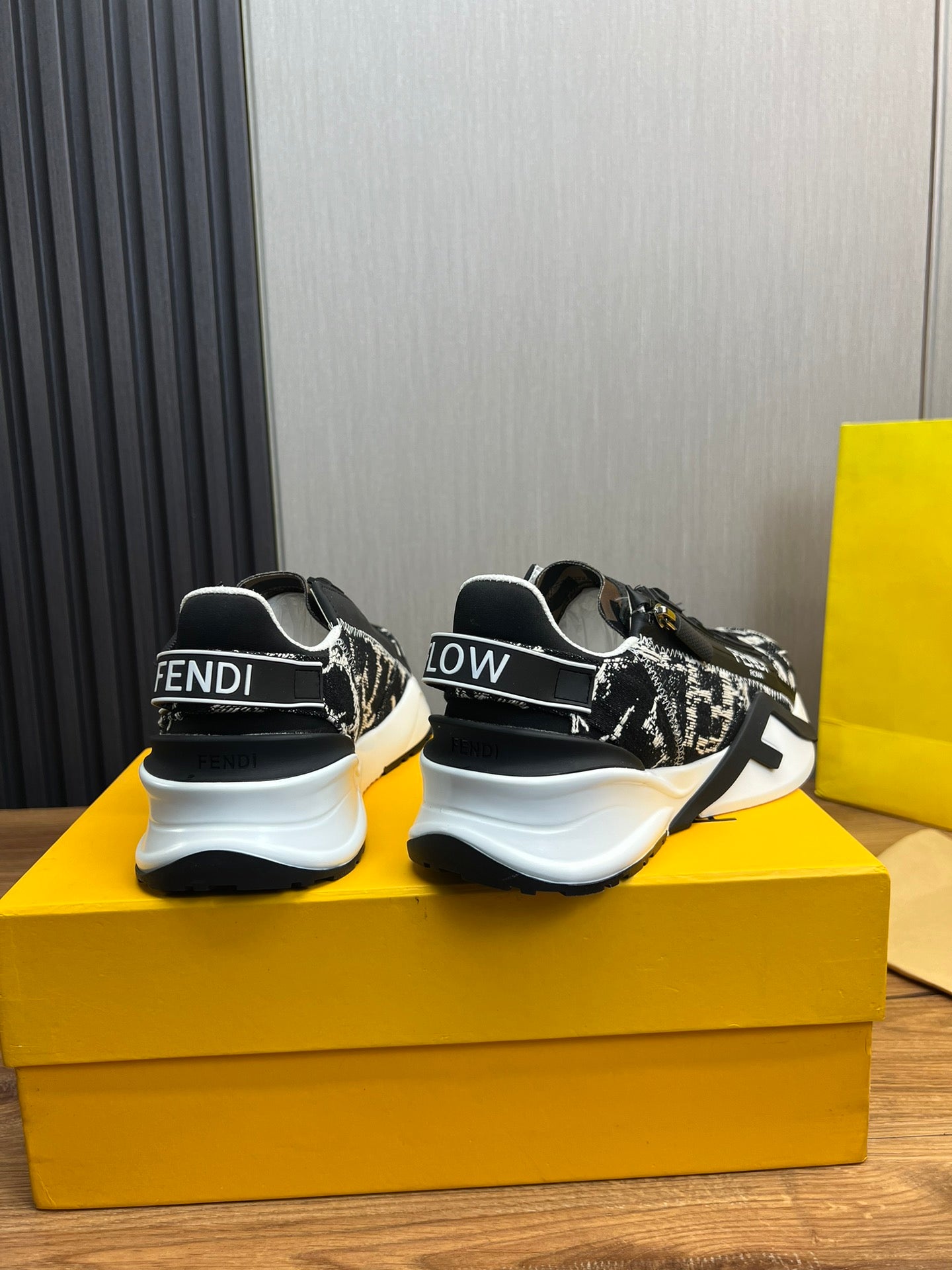 LuxluxHouse Best Quality Shoes Fendi