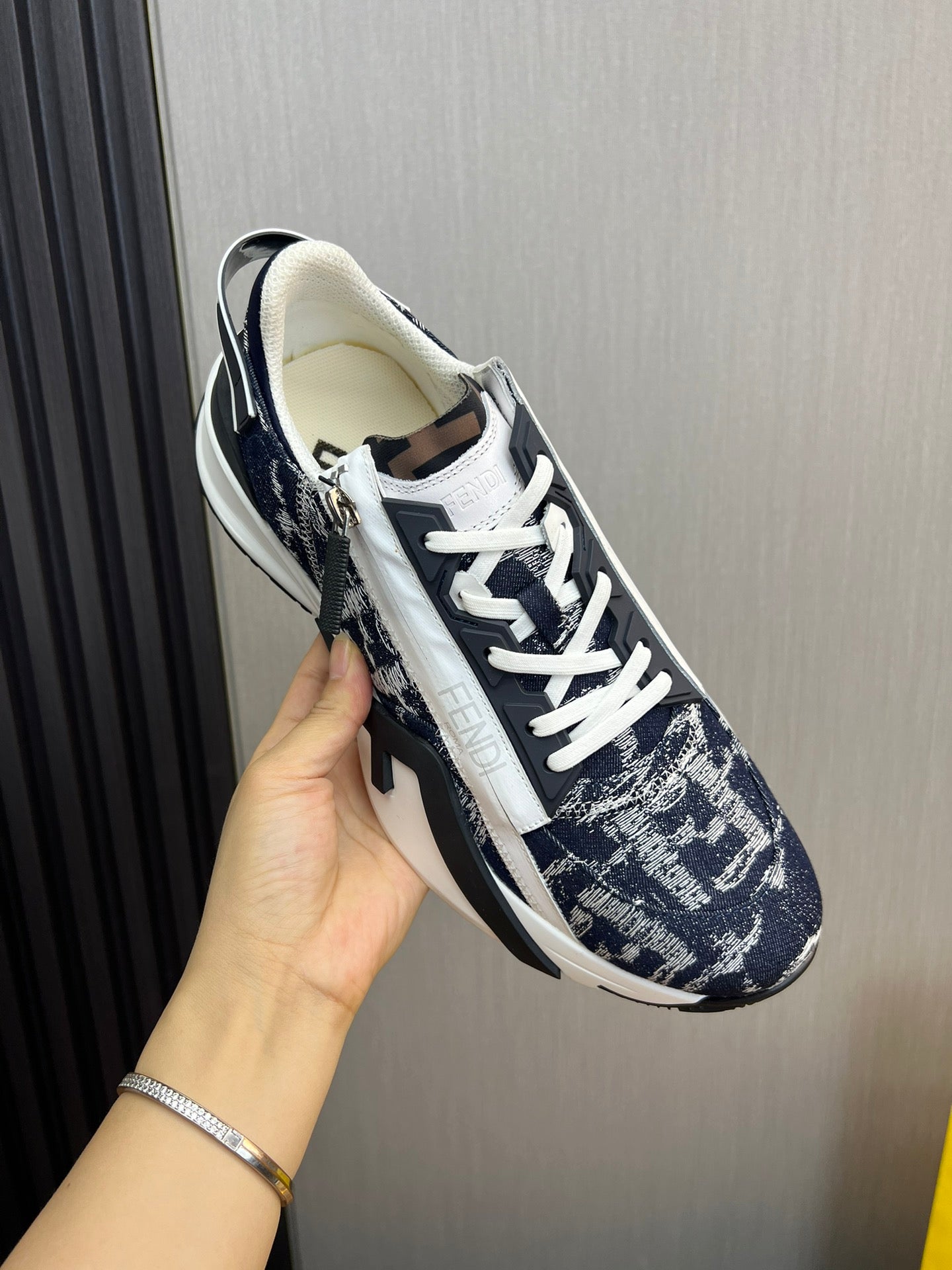 LuxluxHouse Best Quality Shoes Fendi