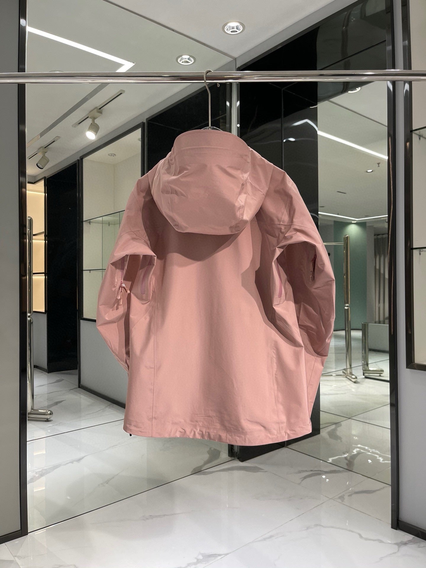 LuxluxHouse Best Quality Clothes Coats & Jackets Arcteryx