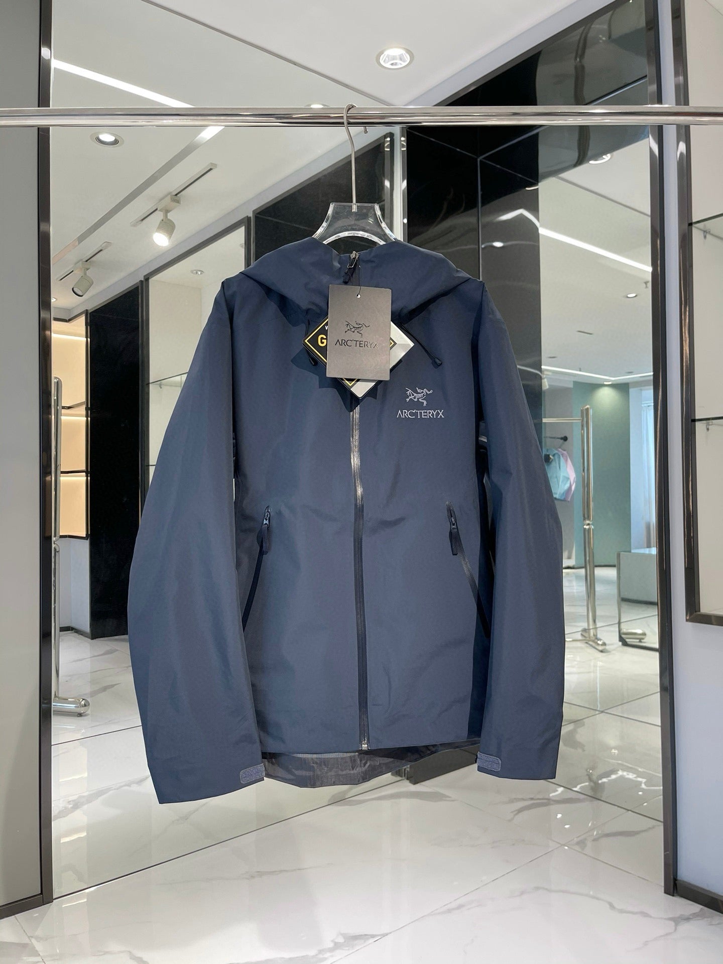 LuxluxHouse Best Quality Clothes Coats & Jackets Arcteryx