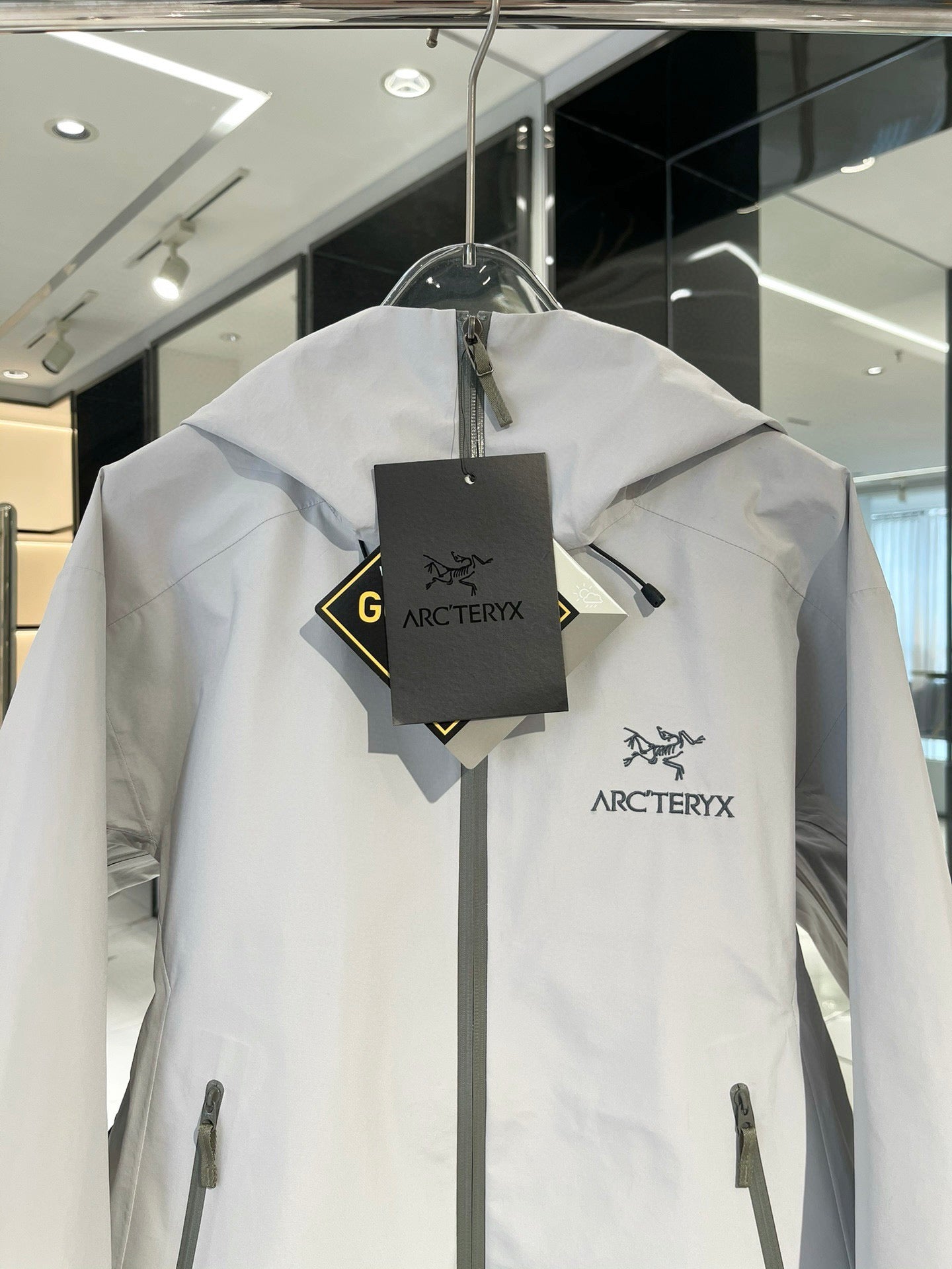 LuxluxHouse Best Quality Clothes Coats & Jackets Arcteryx
