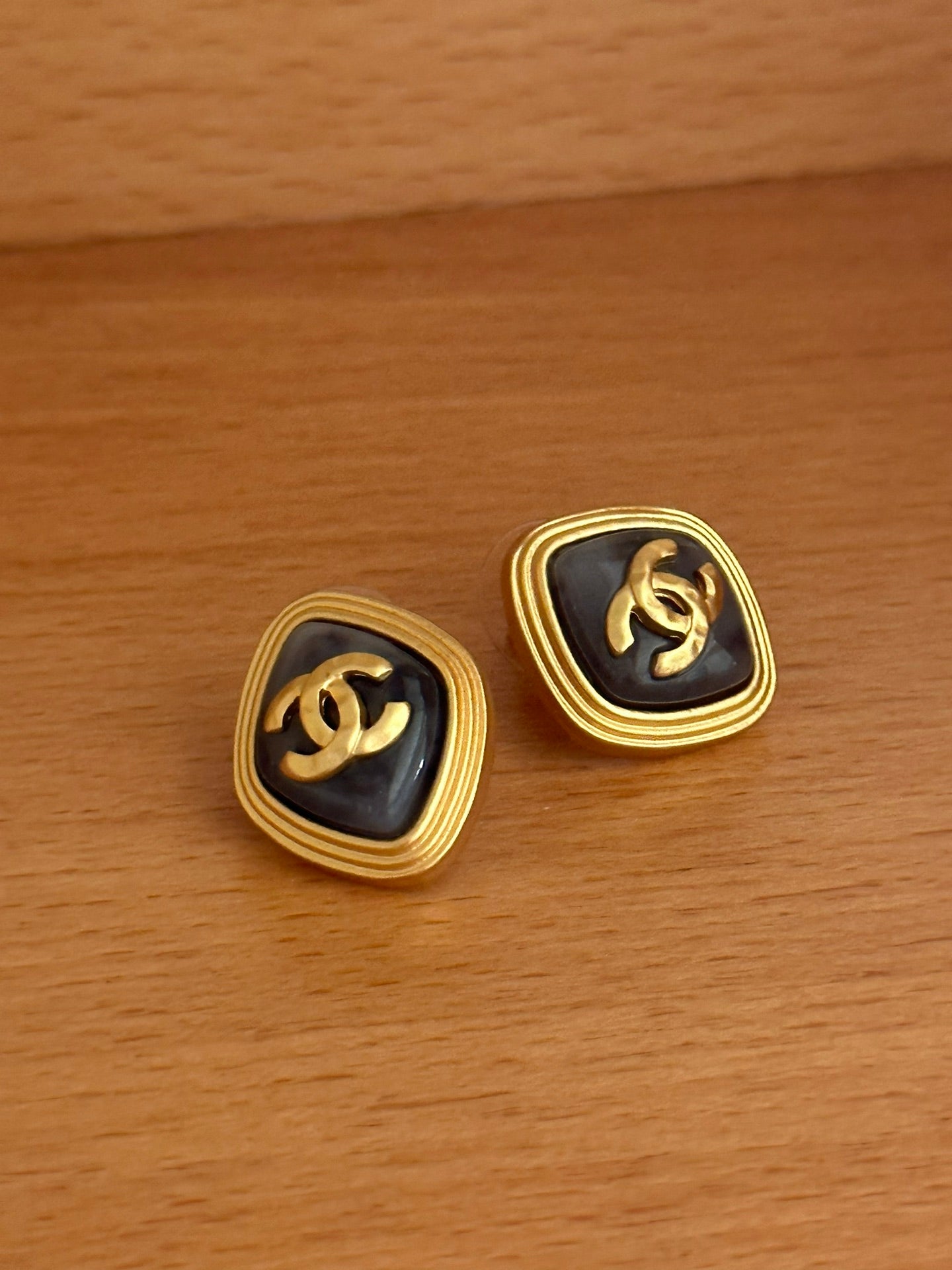LuxluxHouse Low Price And High Quality Accessories Earrings