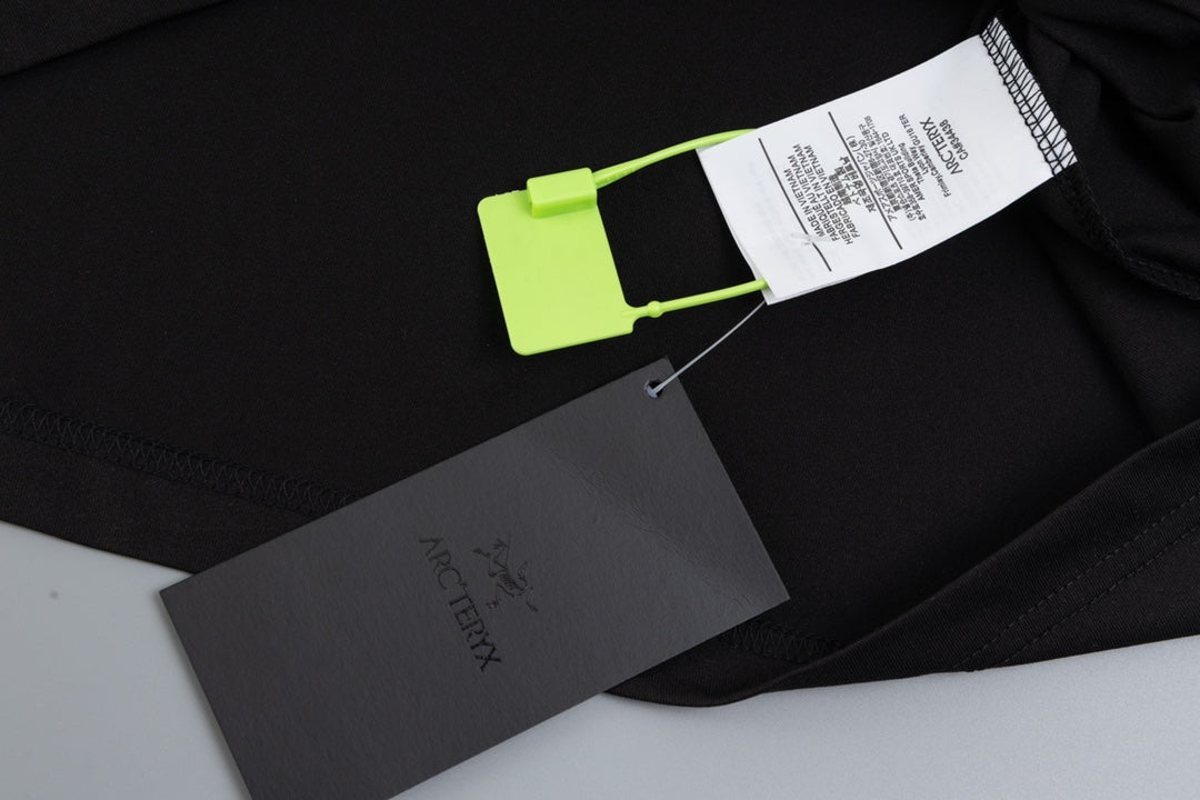 LuxluxHouse Best Quality Clothes T-shirt Arcteryx