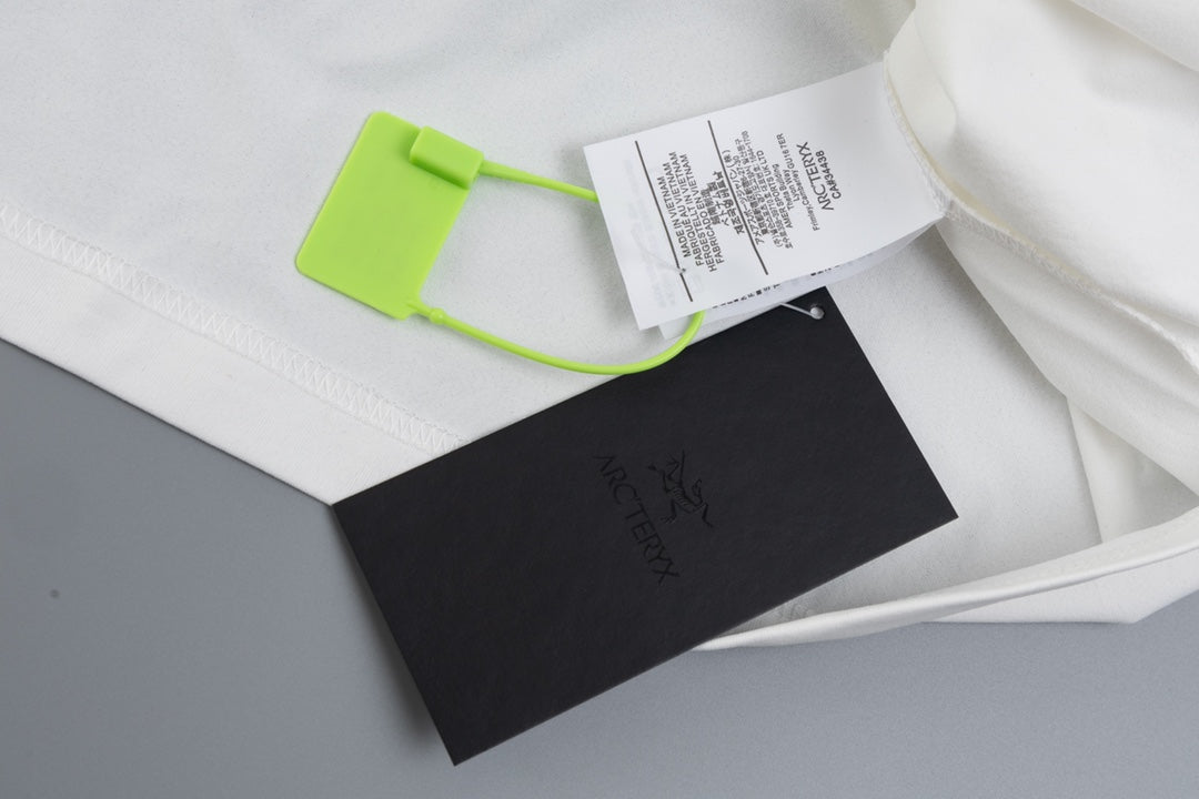 LuxluxHouse Best Quality Clothes T-shirt Arcteryx