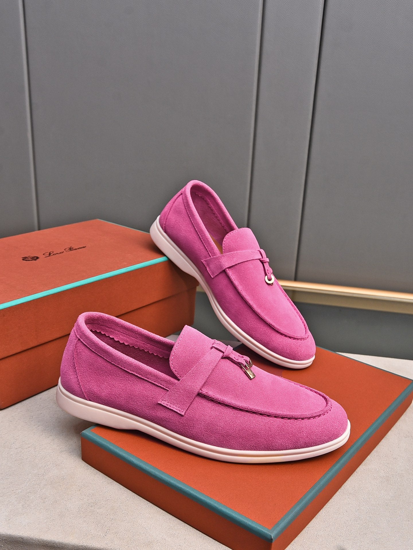 LuxluxHouse Best Quality Shoes Hermes