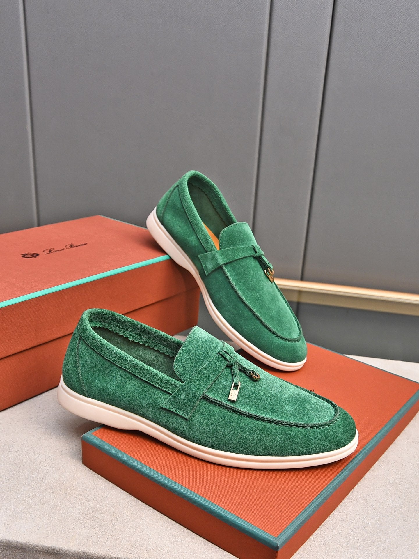 LuxluxHouse Best Quality Shoes Hermes