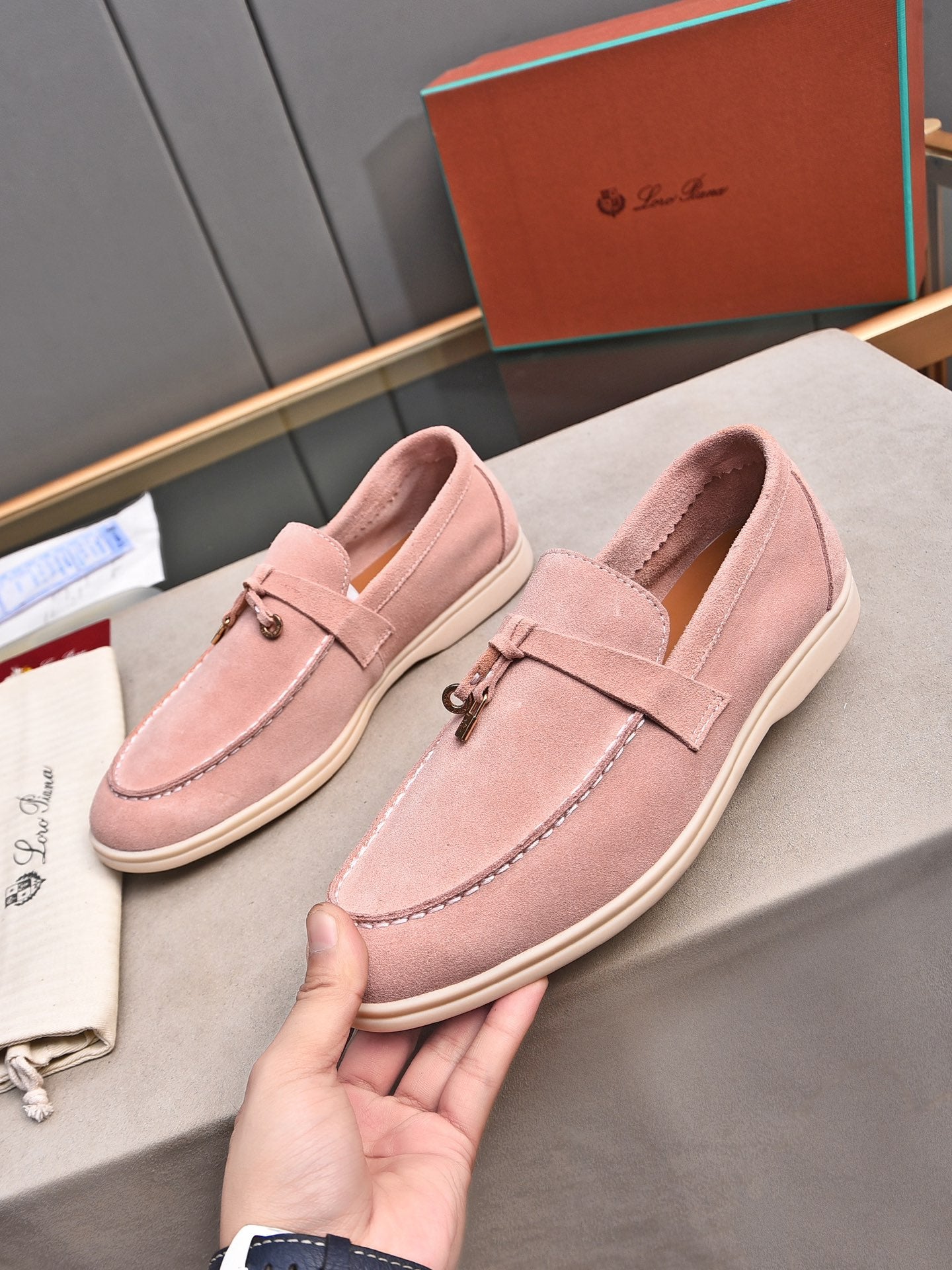 LuxluxHouse Best Quality Shoes Hermes