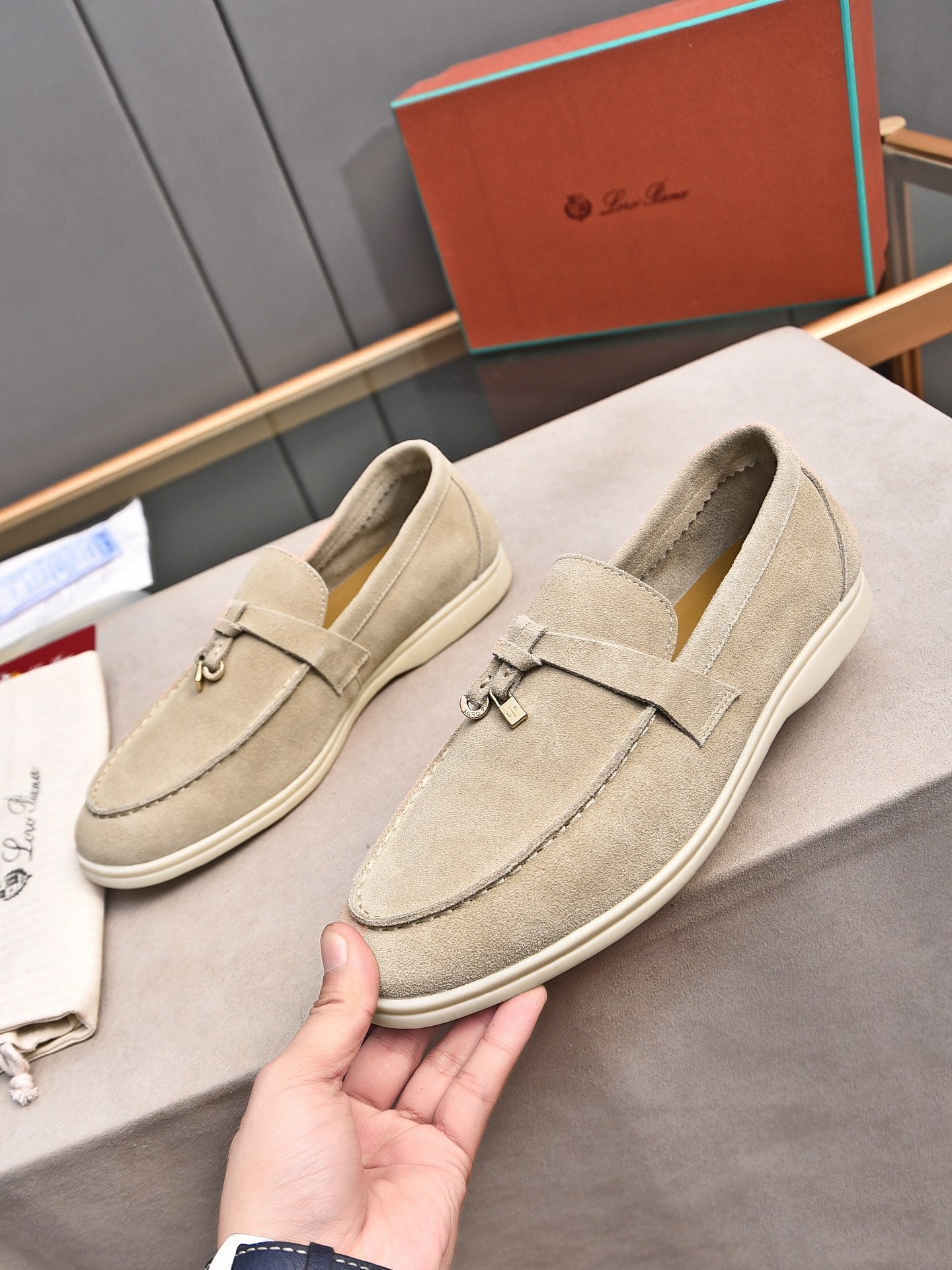 LuxluxHouse Best Quality Shoes Hermes