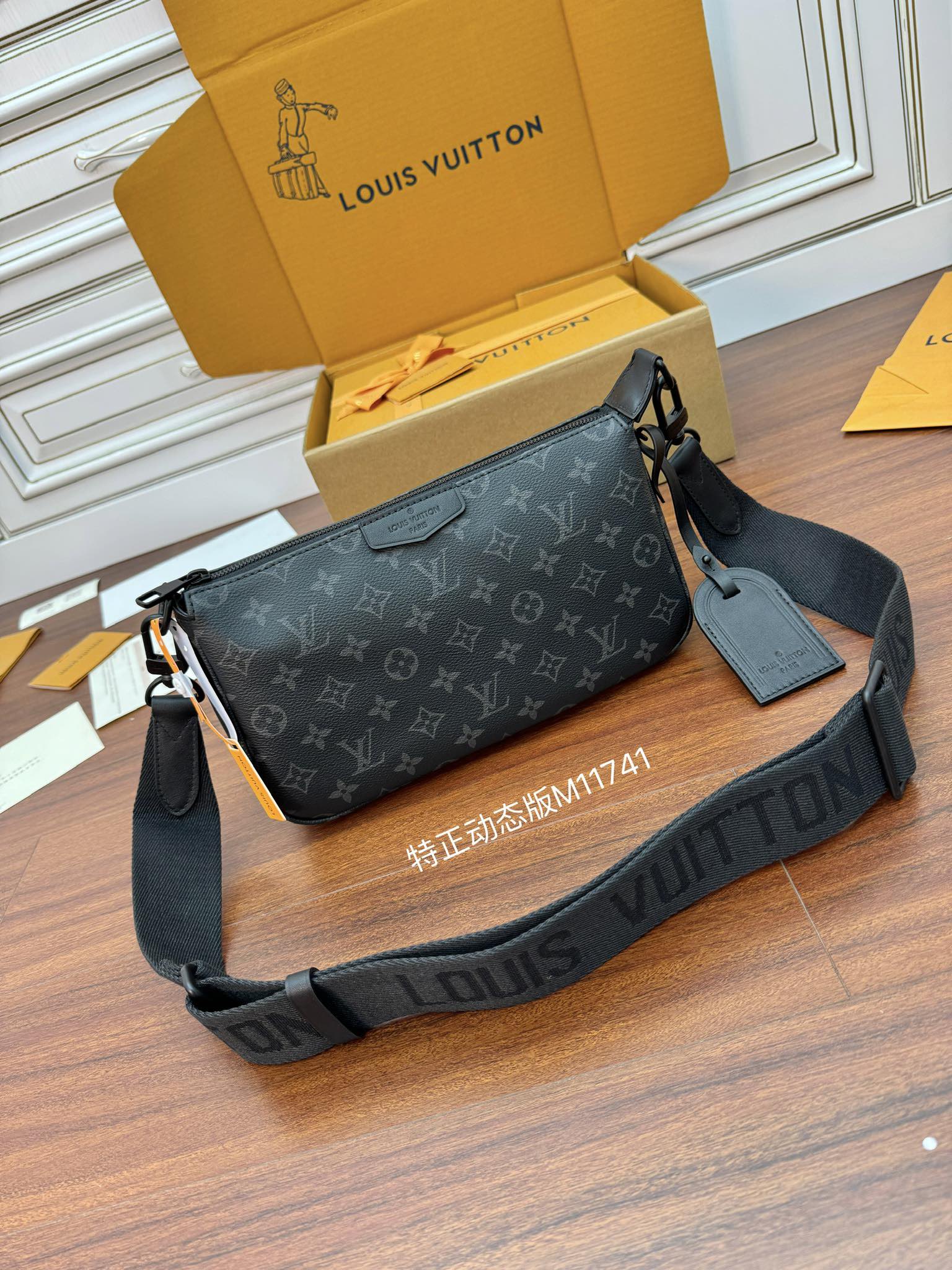LuxluxHouse Best Quality Bags Best Louis Vuitton Men