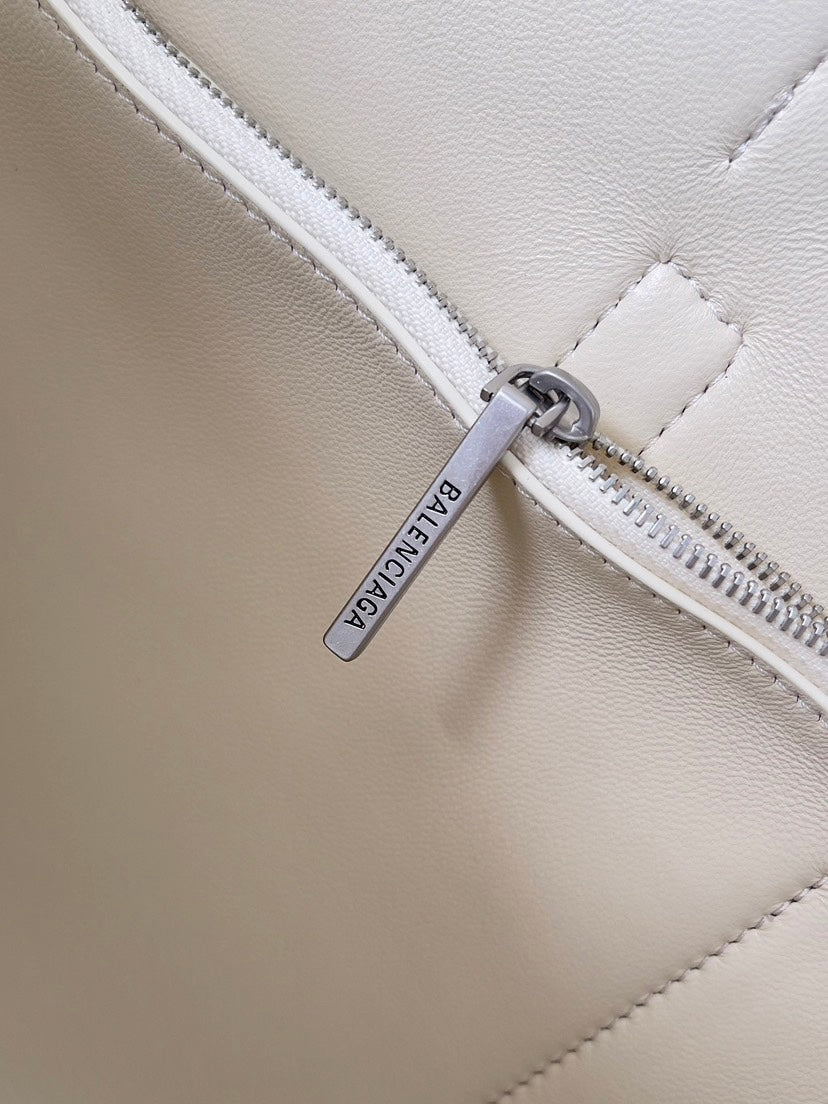 LuxluxHouse Best Quality Bags Balenciaga